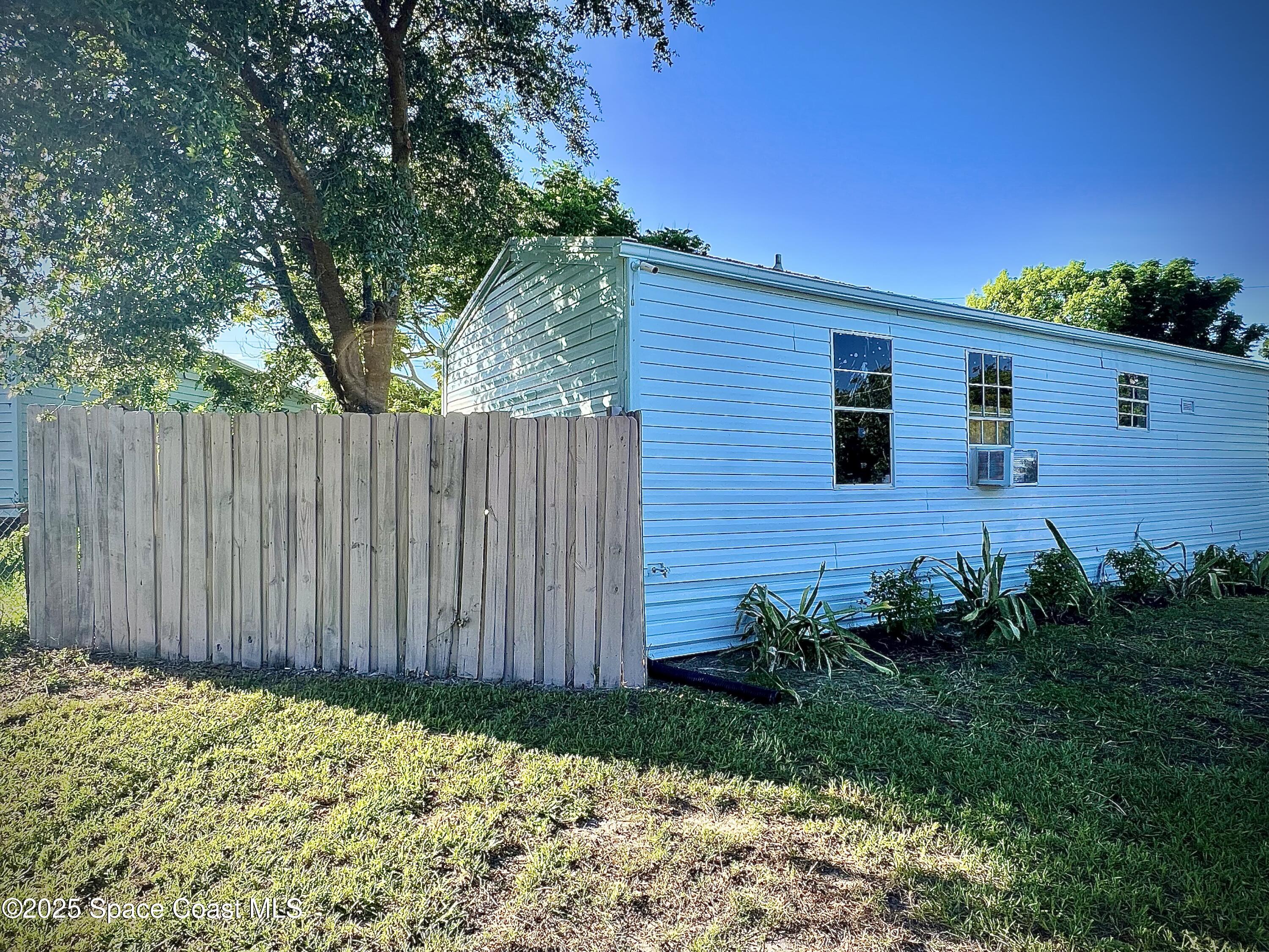 3406 Brockett Road