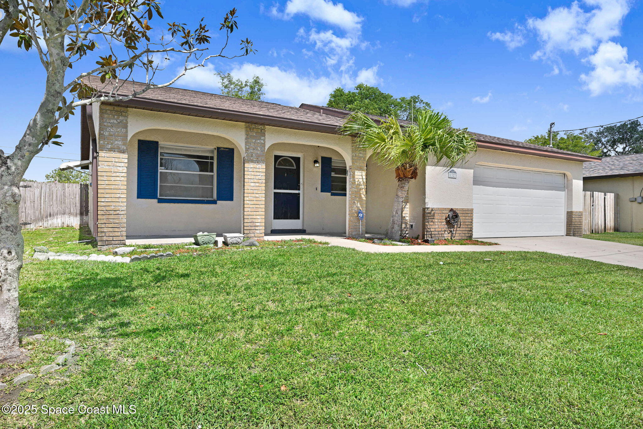 1327 Canterbury Lane