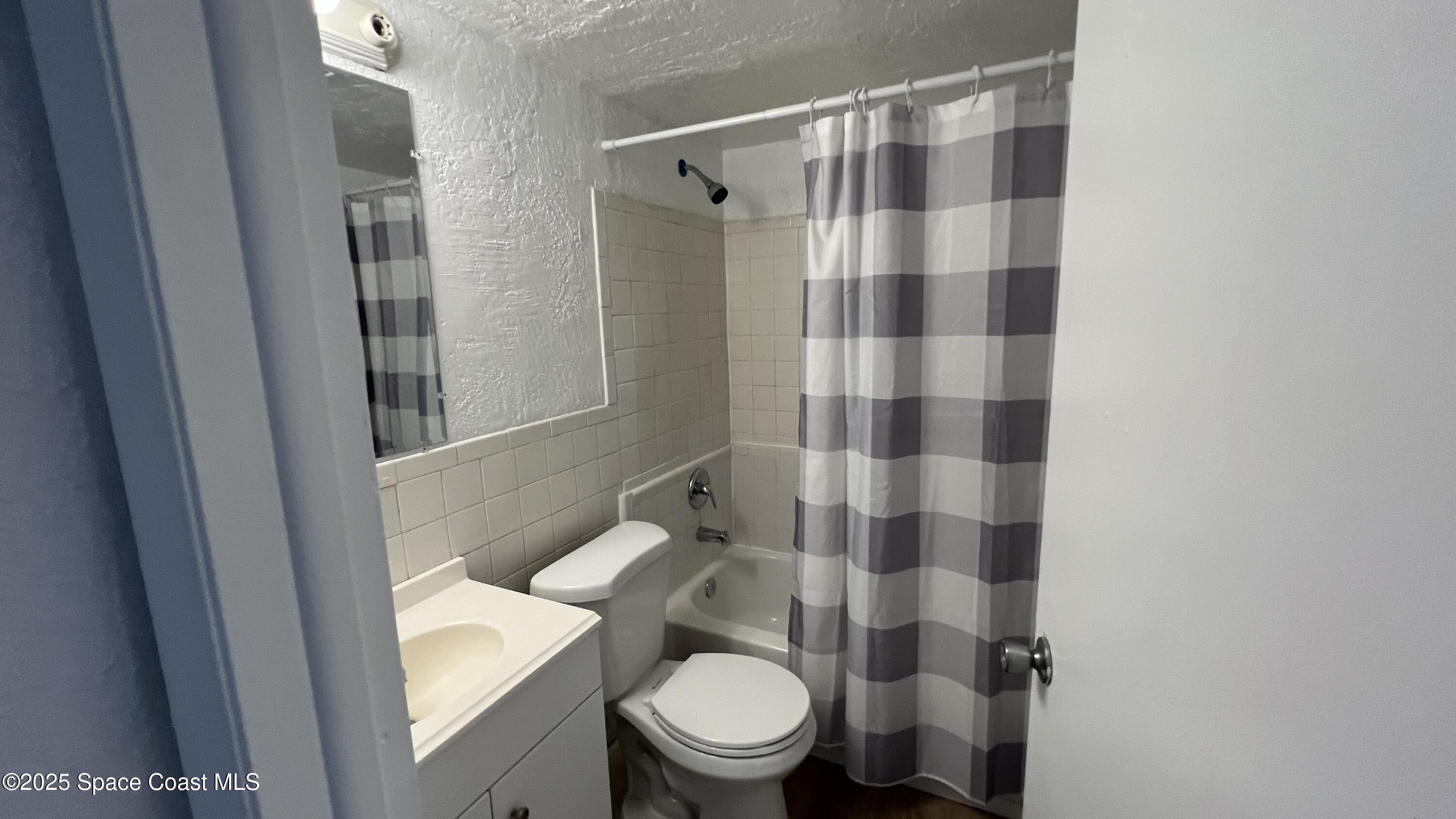 1723 Dixon Boulevard 4
