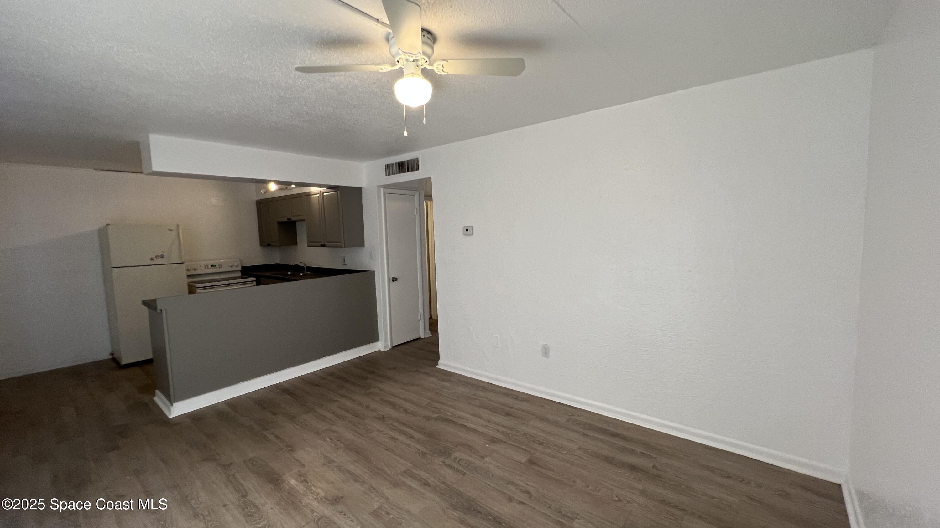 1723 Dixon Boulevard 4