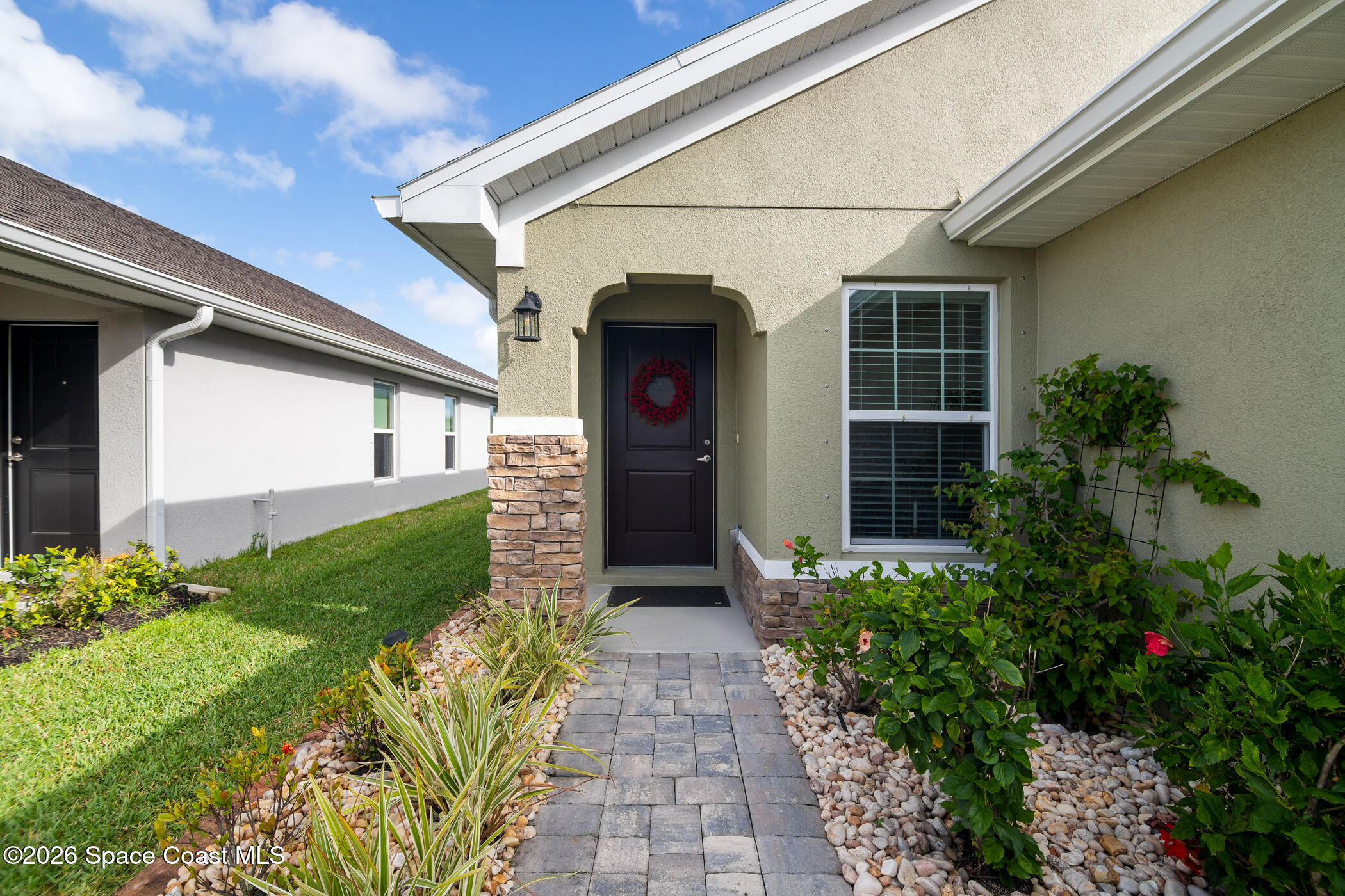 1061 Canfield Circle SE