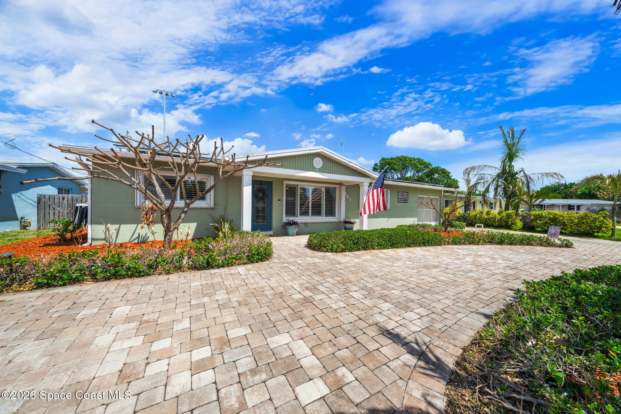 121 Algonquin Terrace