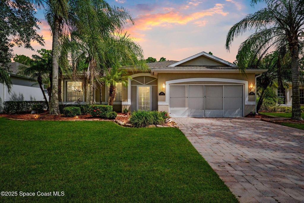 Photo of 439 Gardendale Circle SE, Palm Bay, FL 32909 (MLS # 1058575)