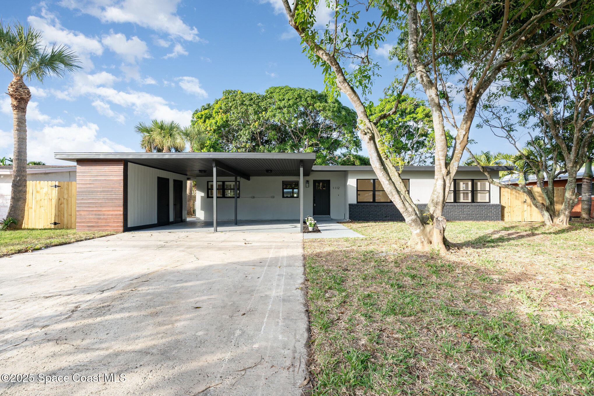 1112 Banana River Drive