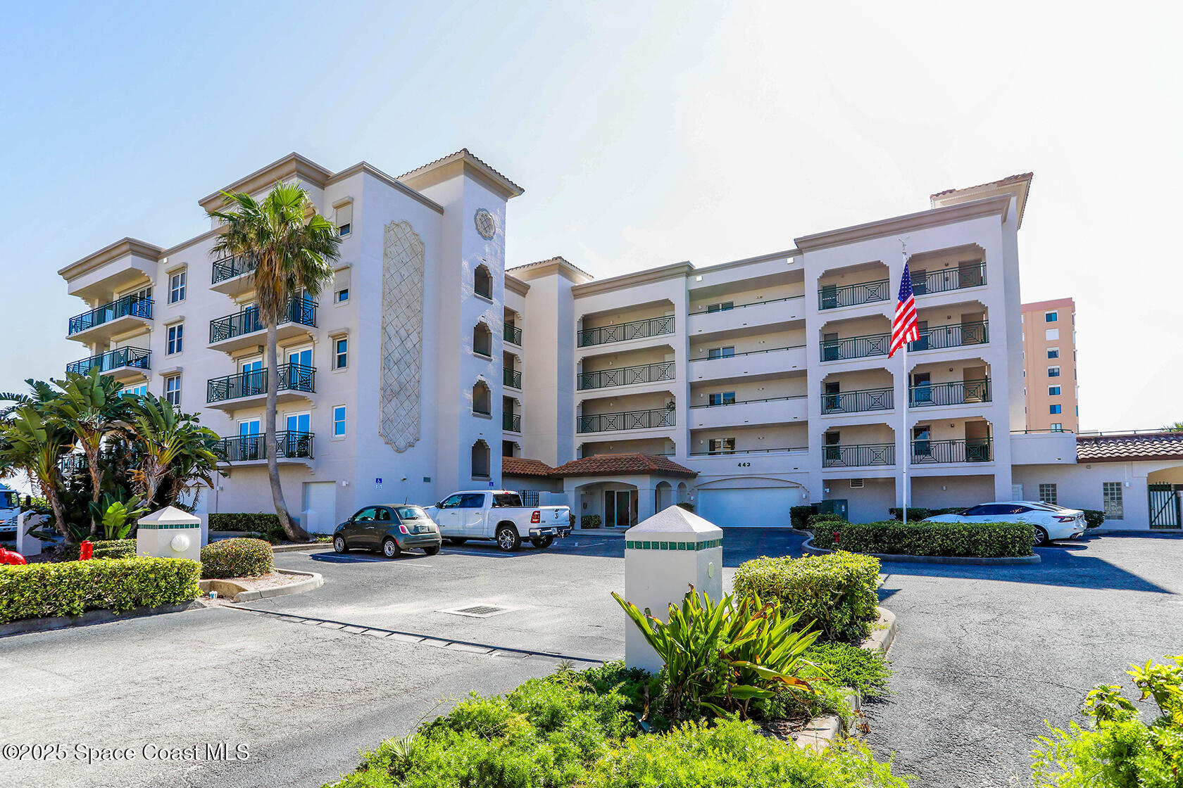 443 Johnson Avenue 204