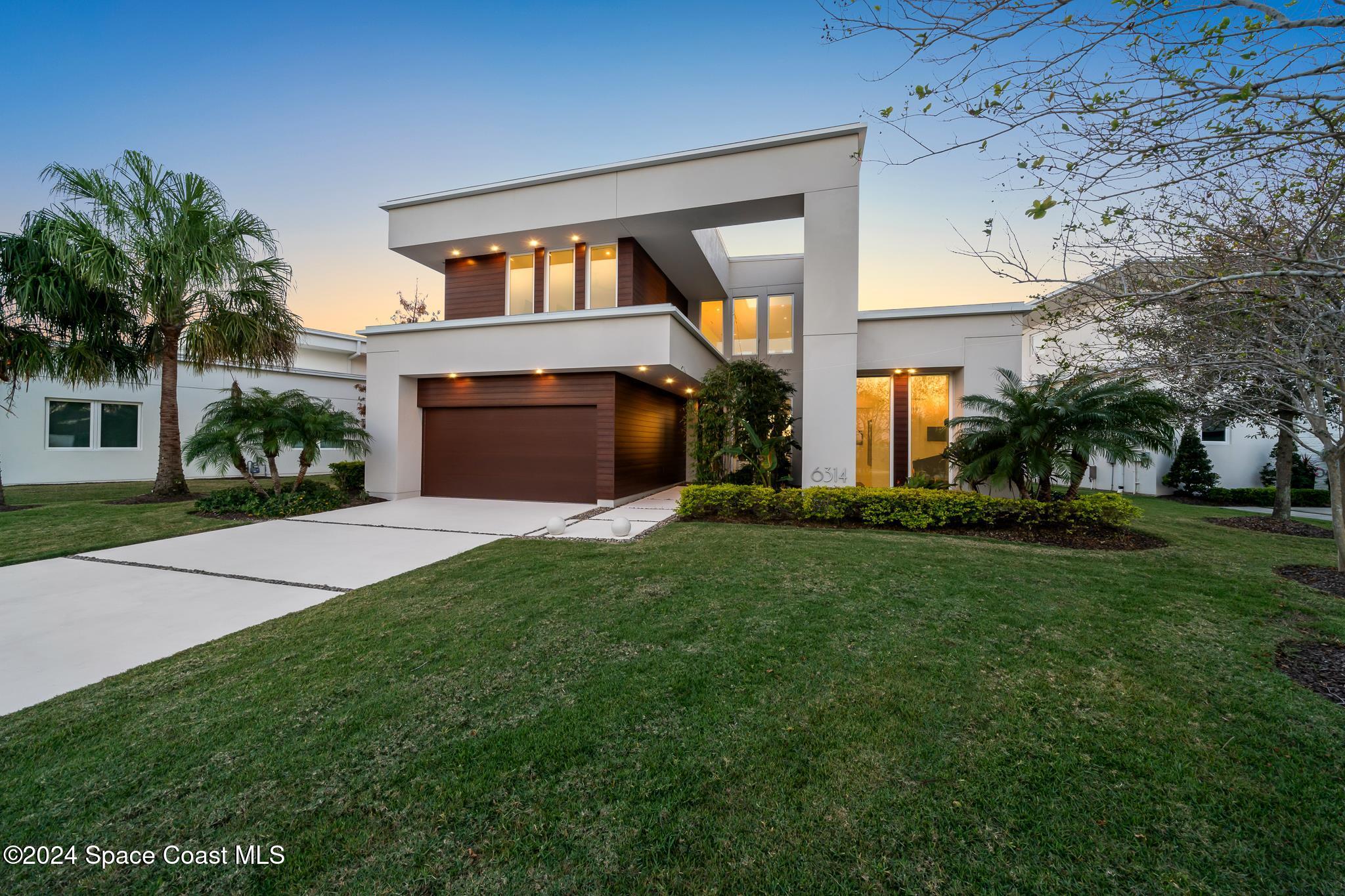 6314 Modern Duran Drive