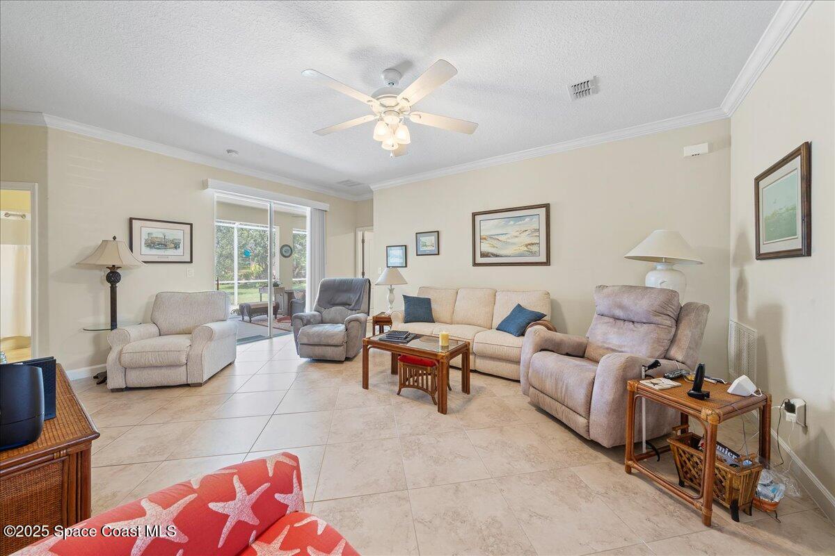 6049 Van Ness Drive