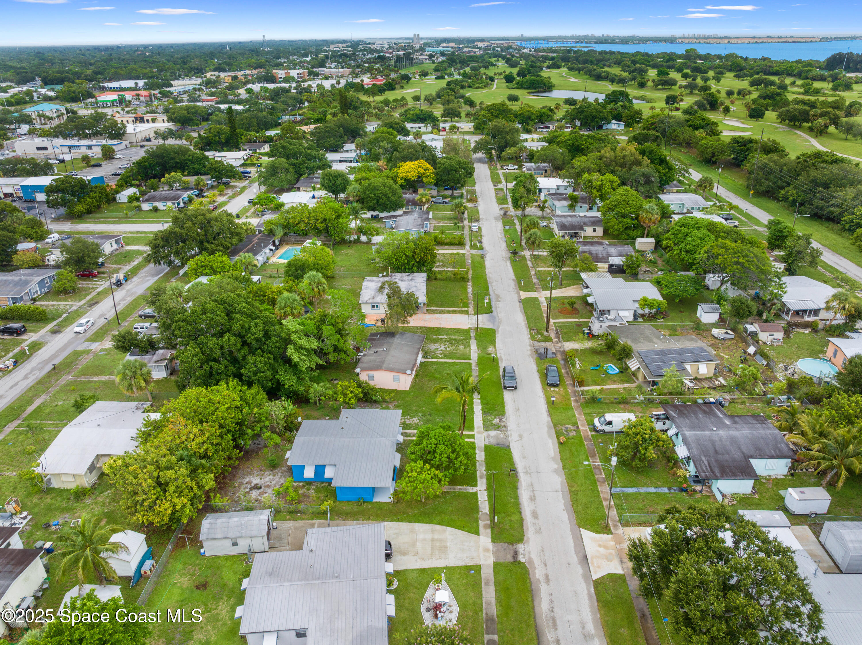 2107 Golfview Court