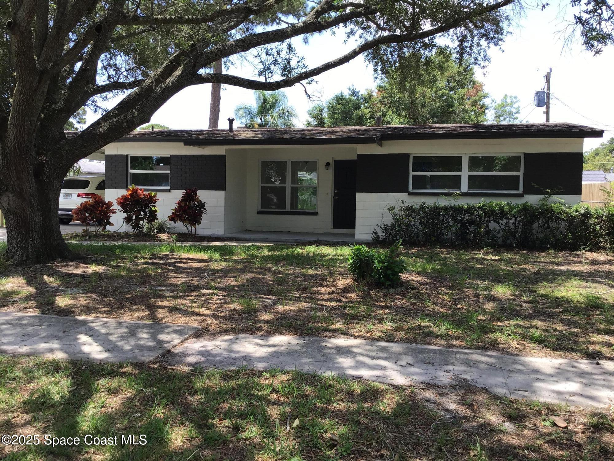 1005 Medallion Drive