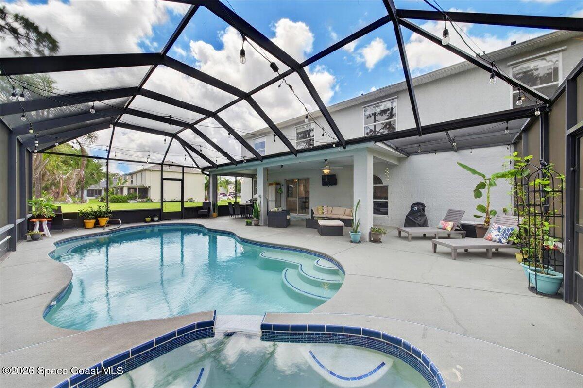 1604 La Maderia Drive