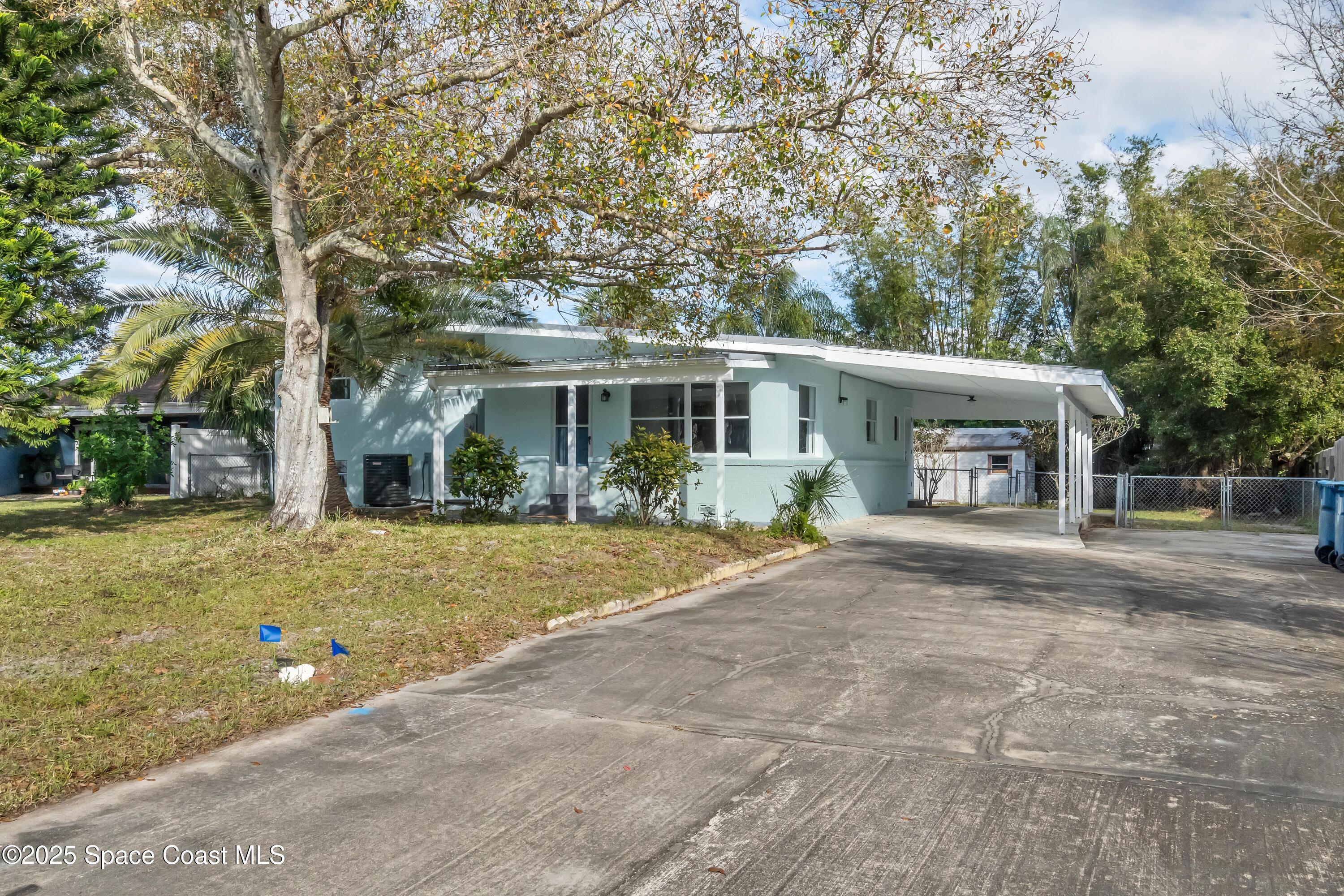 1181 Pineapple Avenue NE