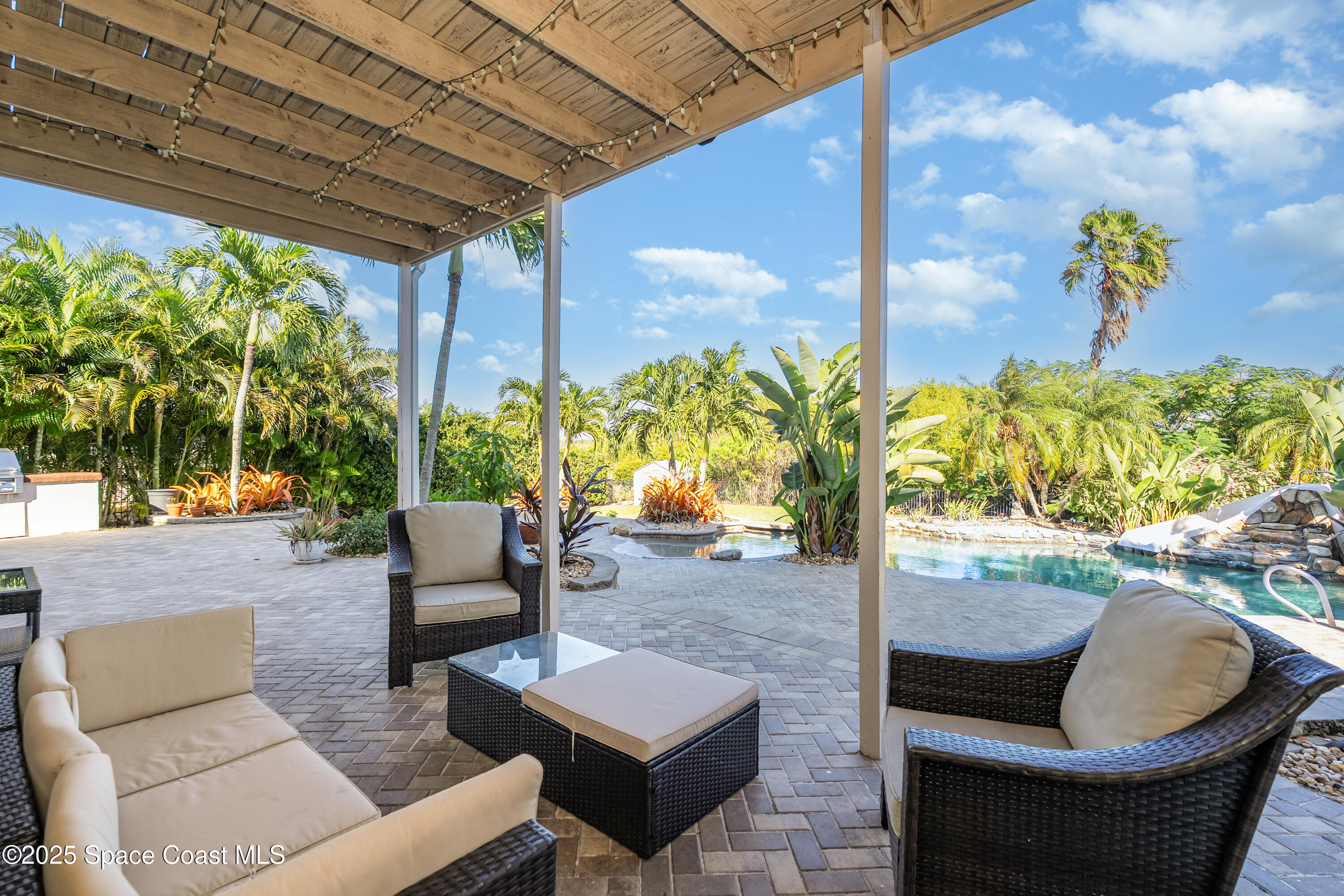 2280 Marsh Harbor Avenue