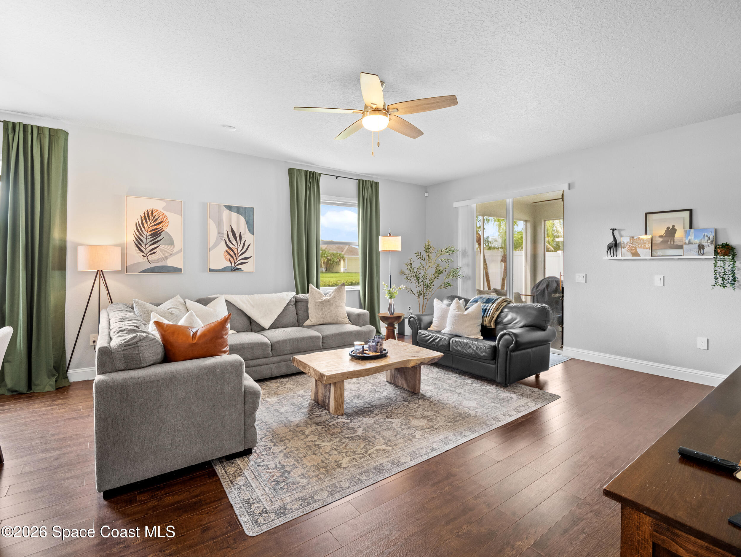 1401 Bridgeport Circle