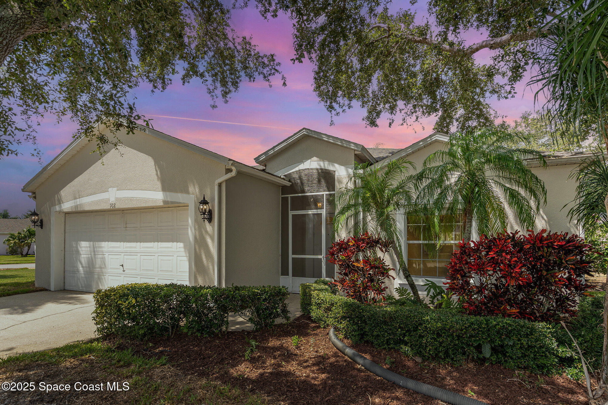 982 Villa Drive