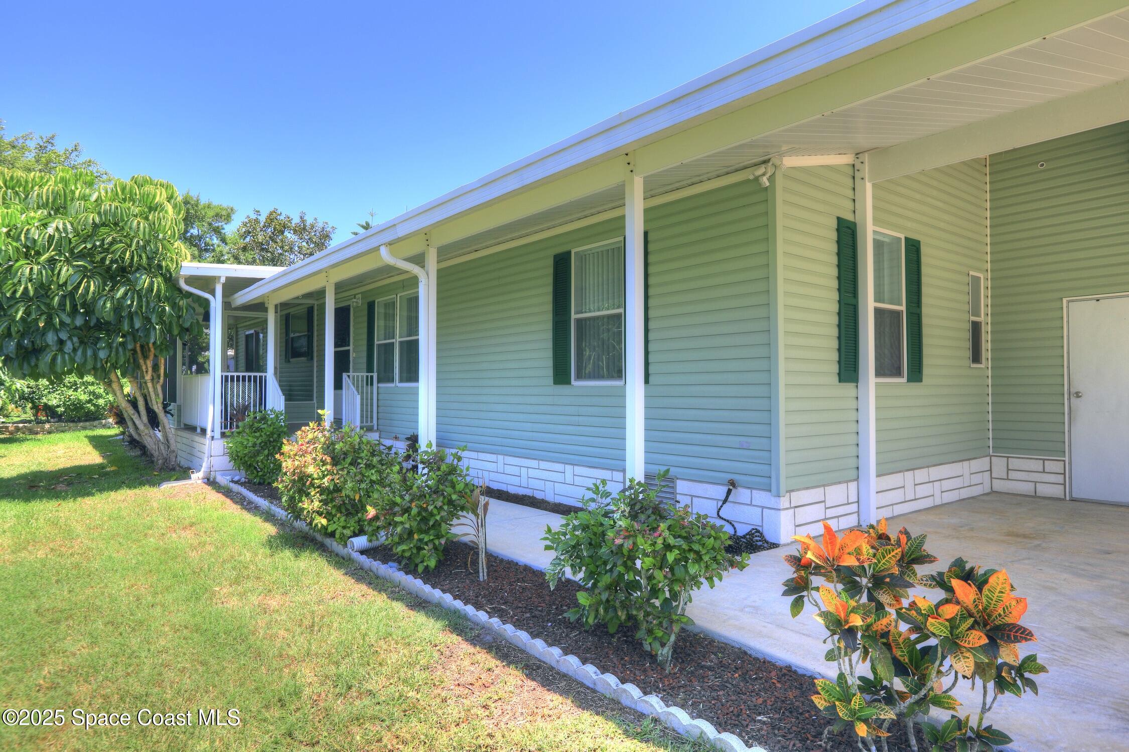 1068 Wren Circle