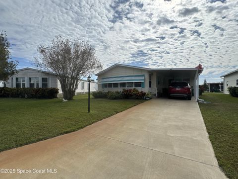 A home in Barefoot Bay