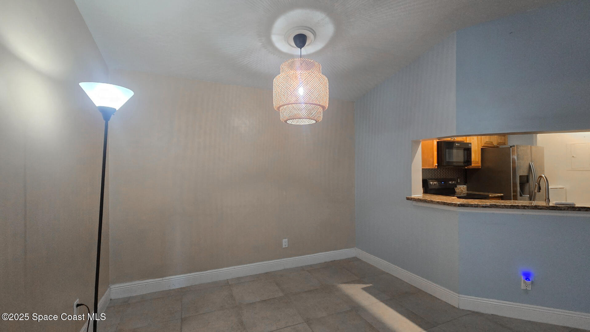 7667 N Wickham Road 522