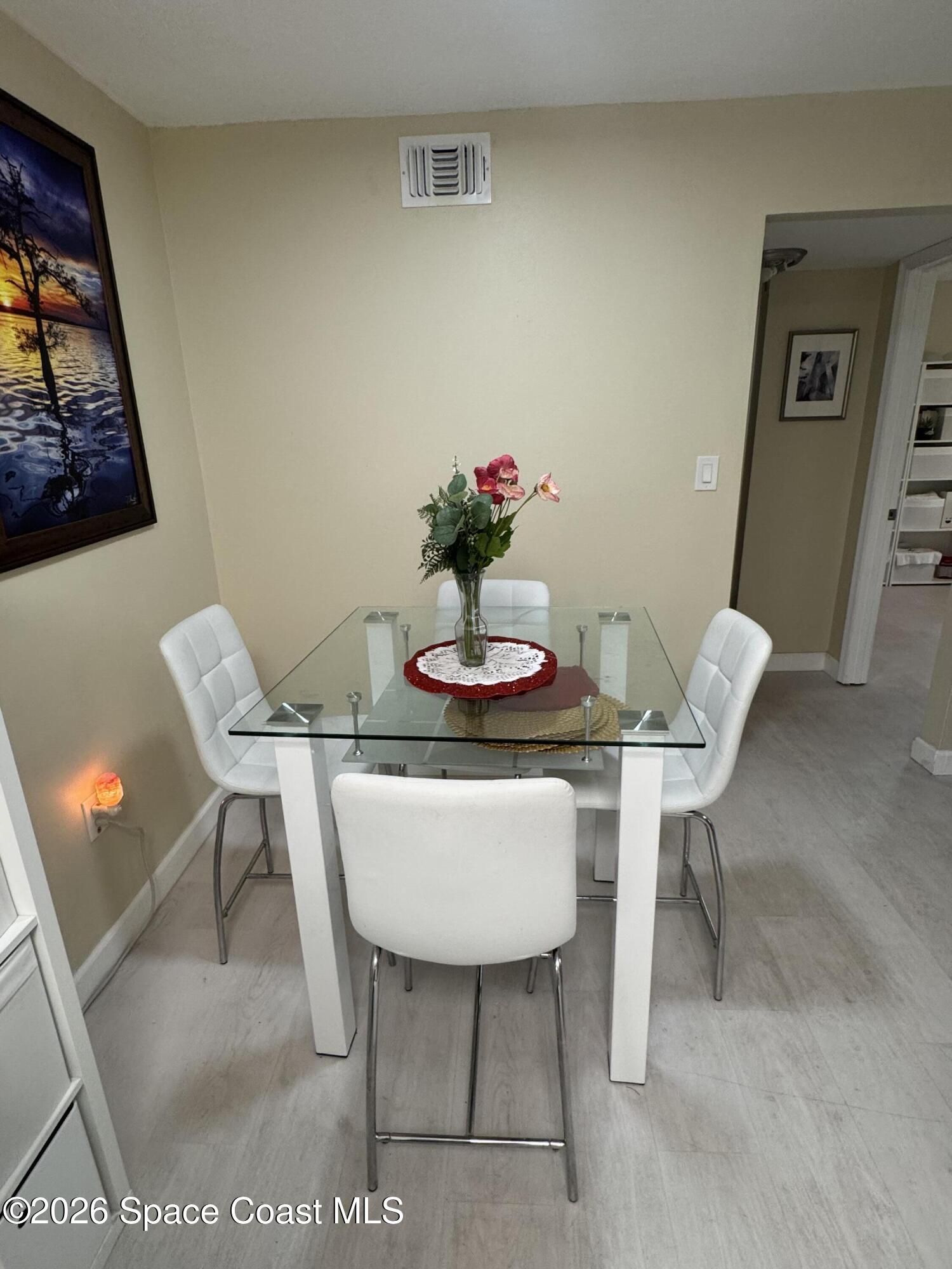 190 E Olmstead Drive F8