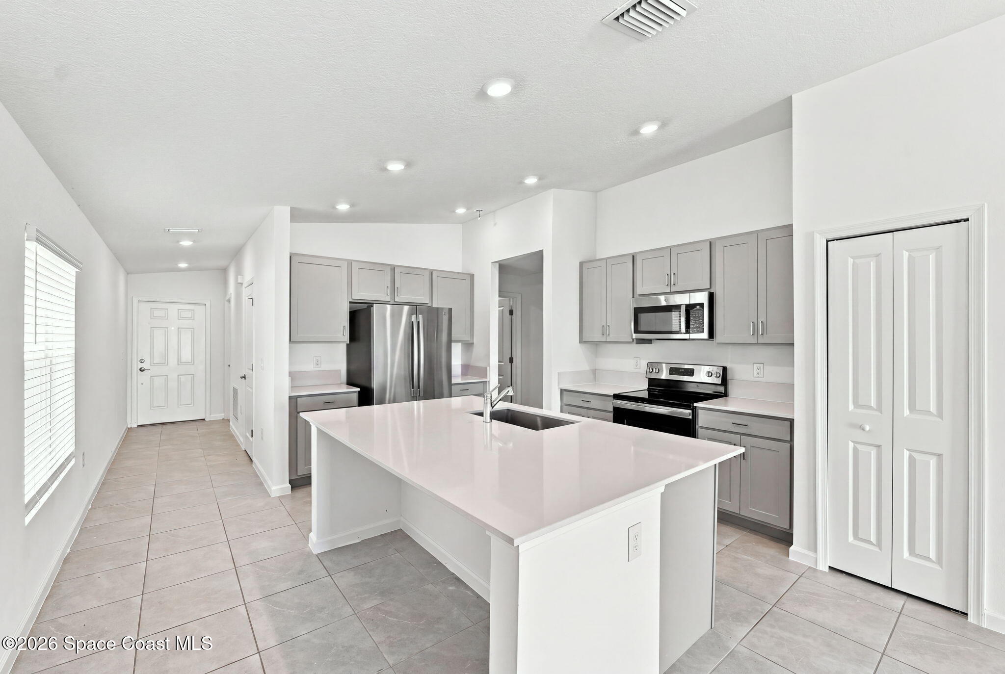 1407 Colebrook Circle SW 1407