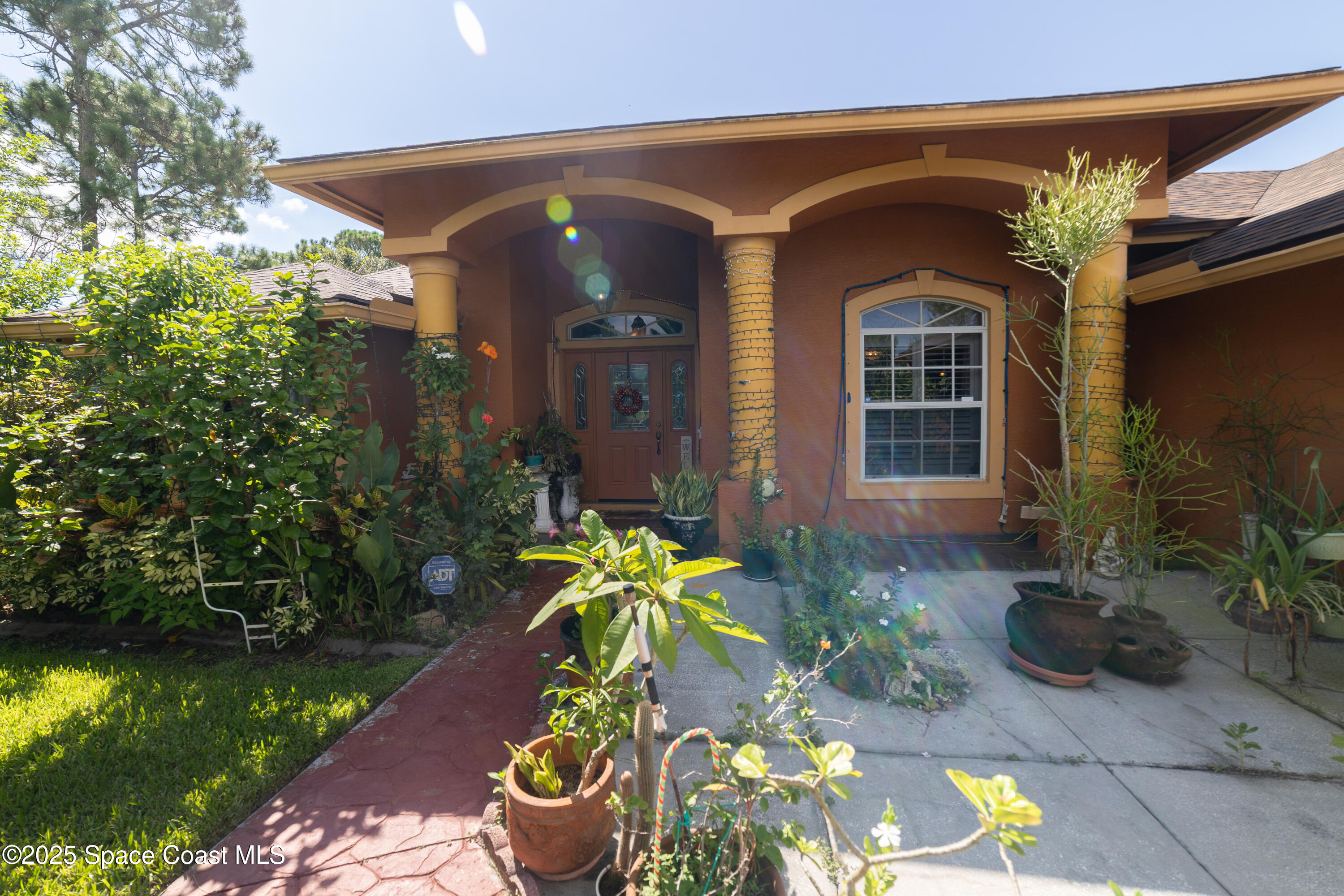 882 Palo Alto Street SE