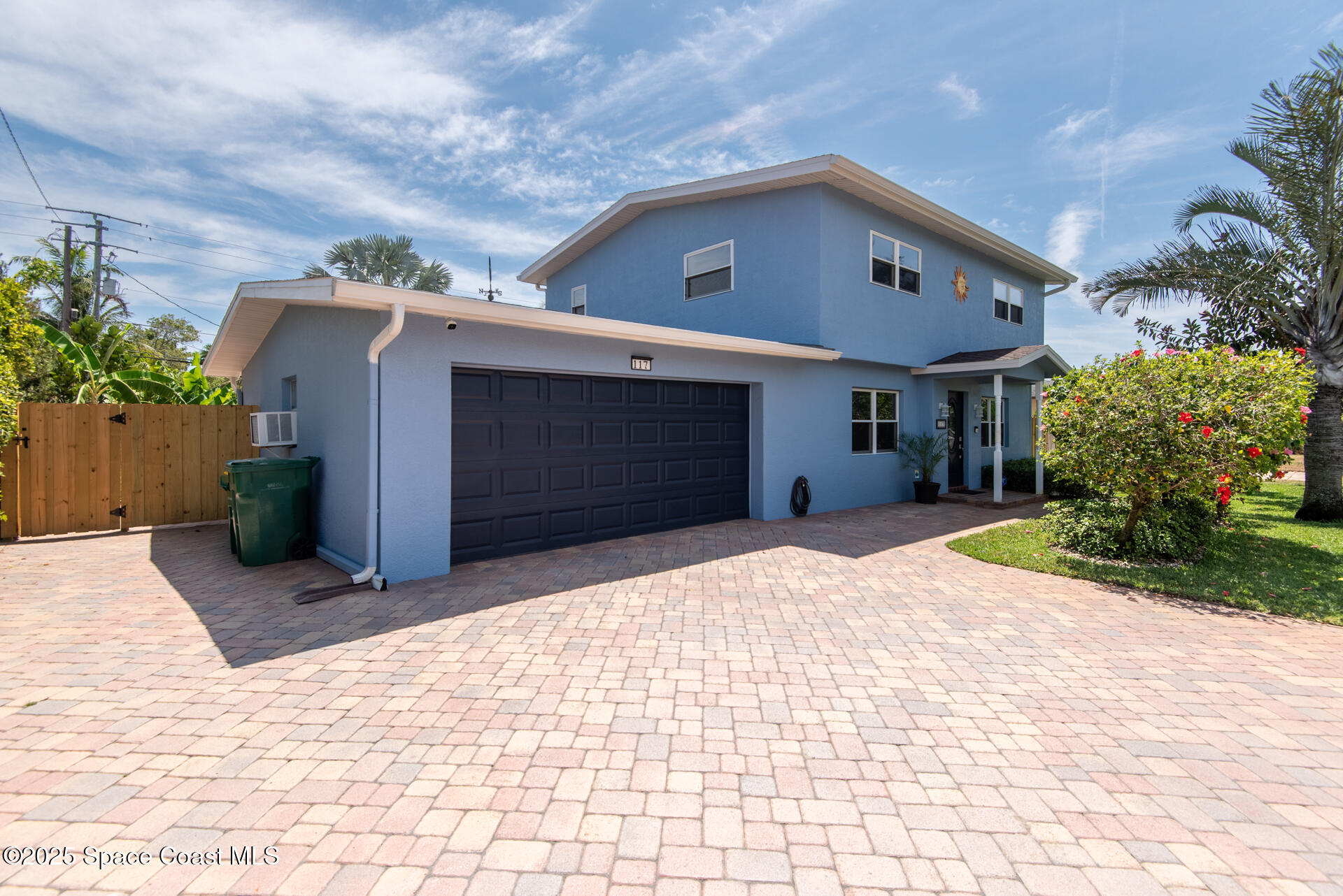117 Anona Place