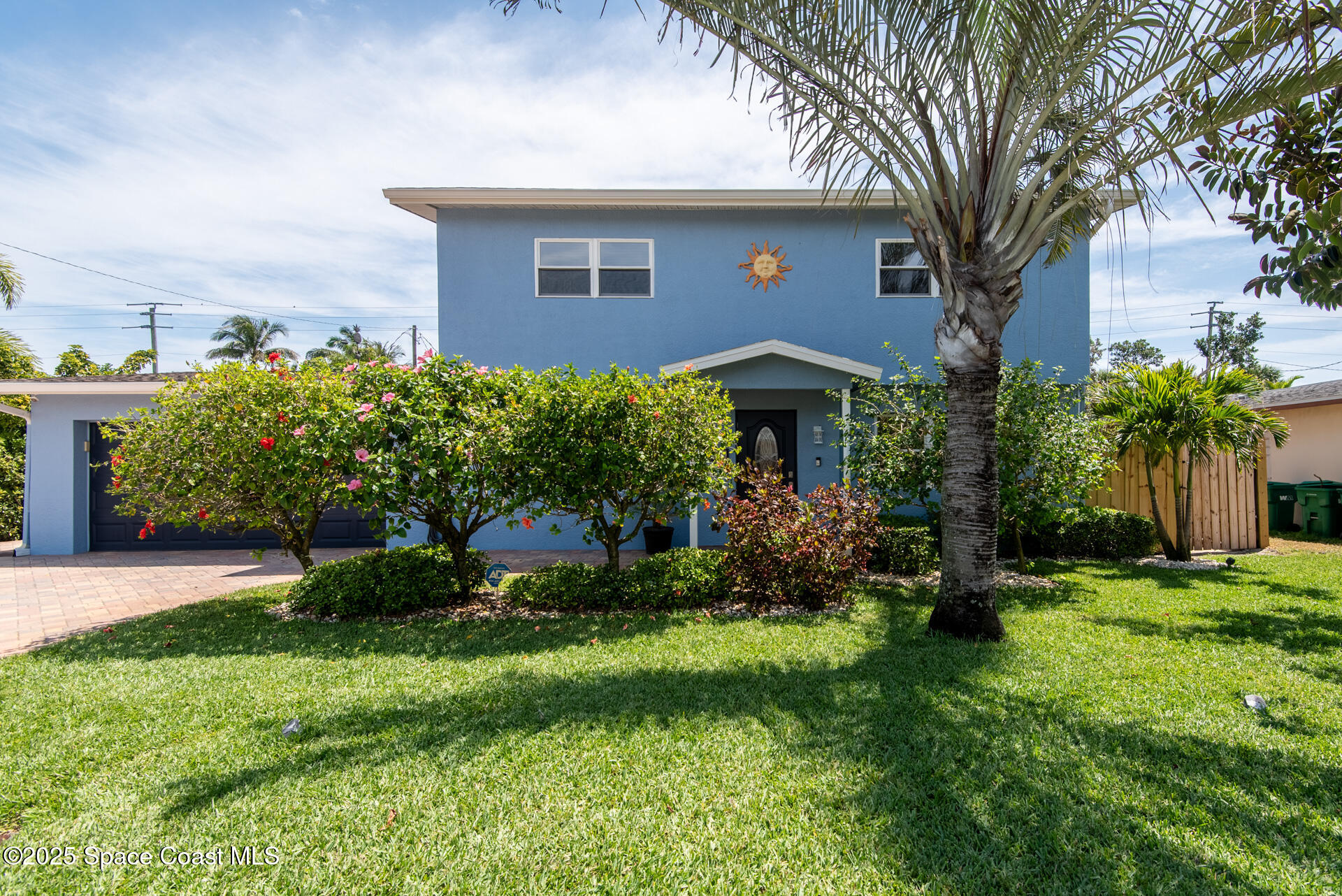 117 Anona Place