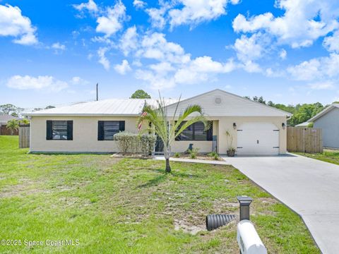 946 Stage Street SE Palm Bay FL 32909