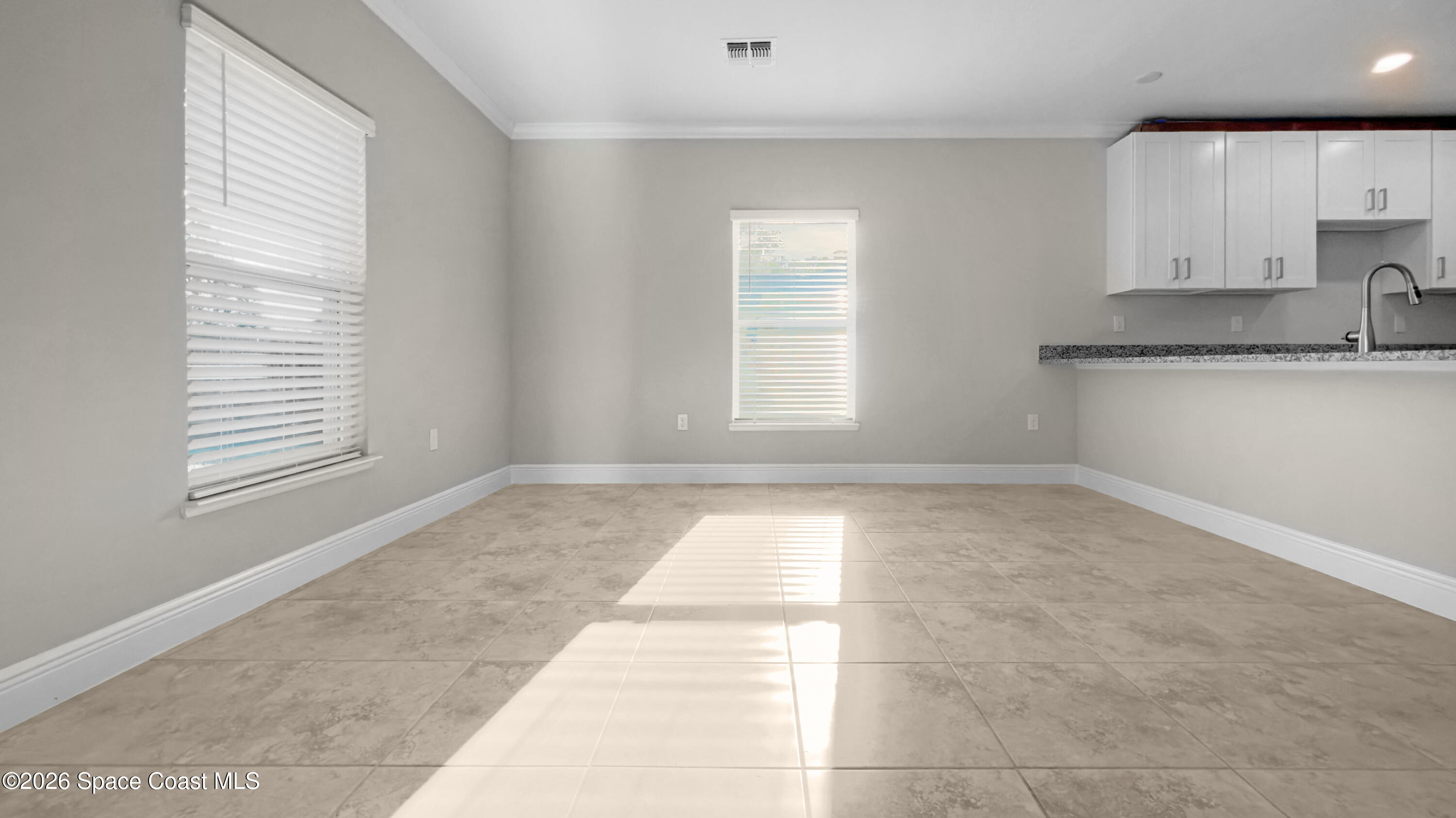 594 Bayharbor Terrace