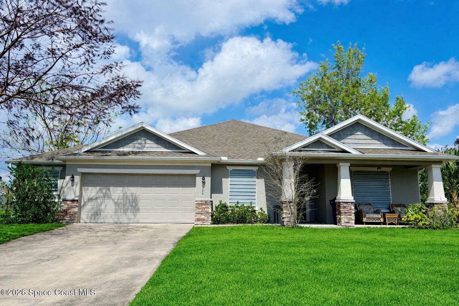 1706 Elmhurst Circle SE