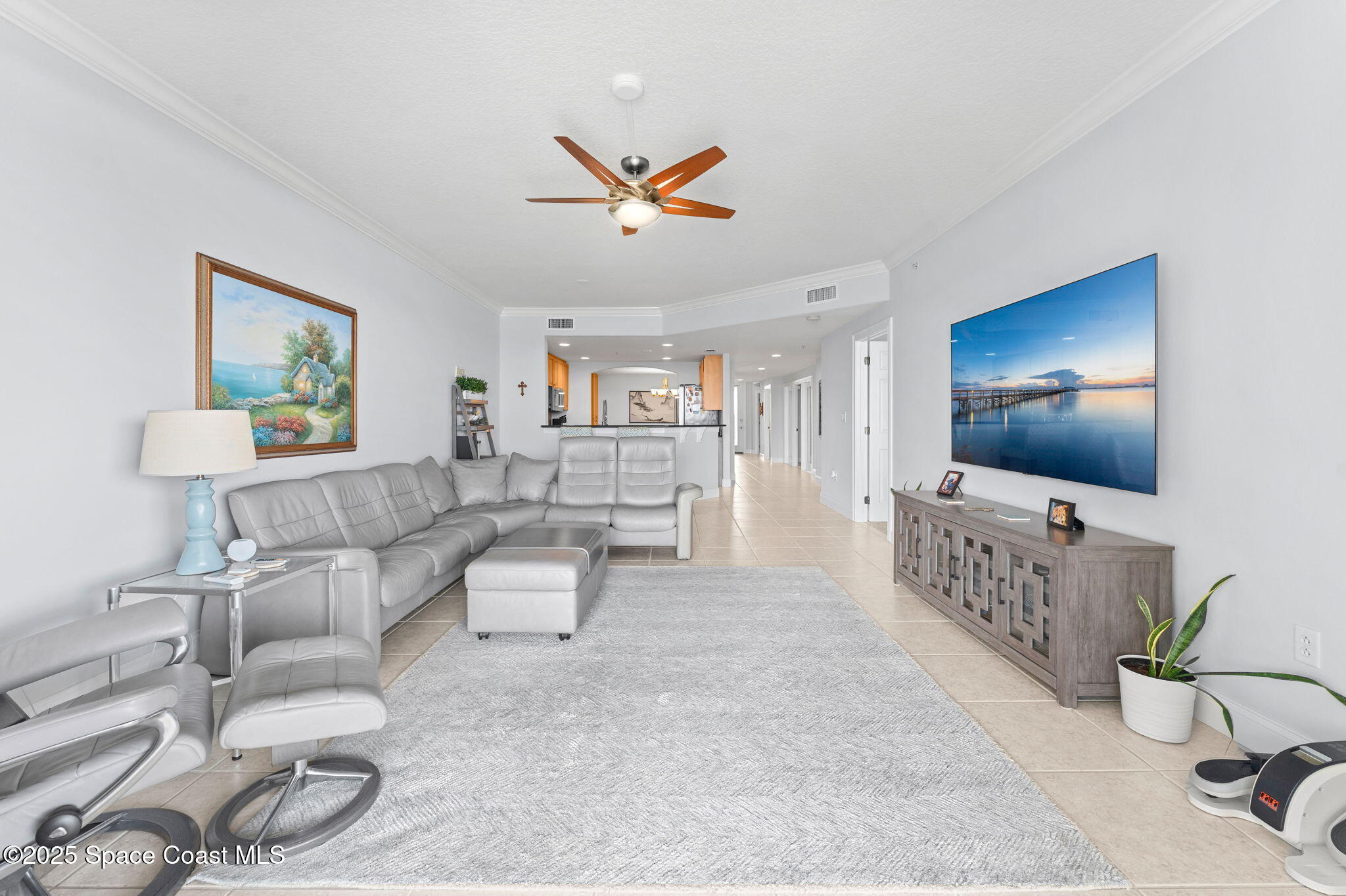 225 N Atlantic Avenue 303