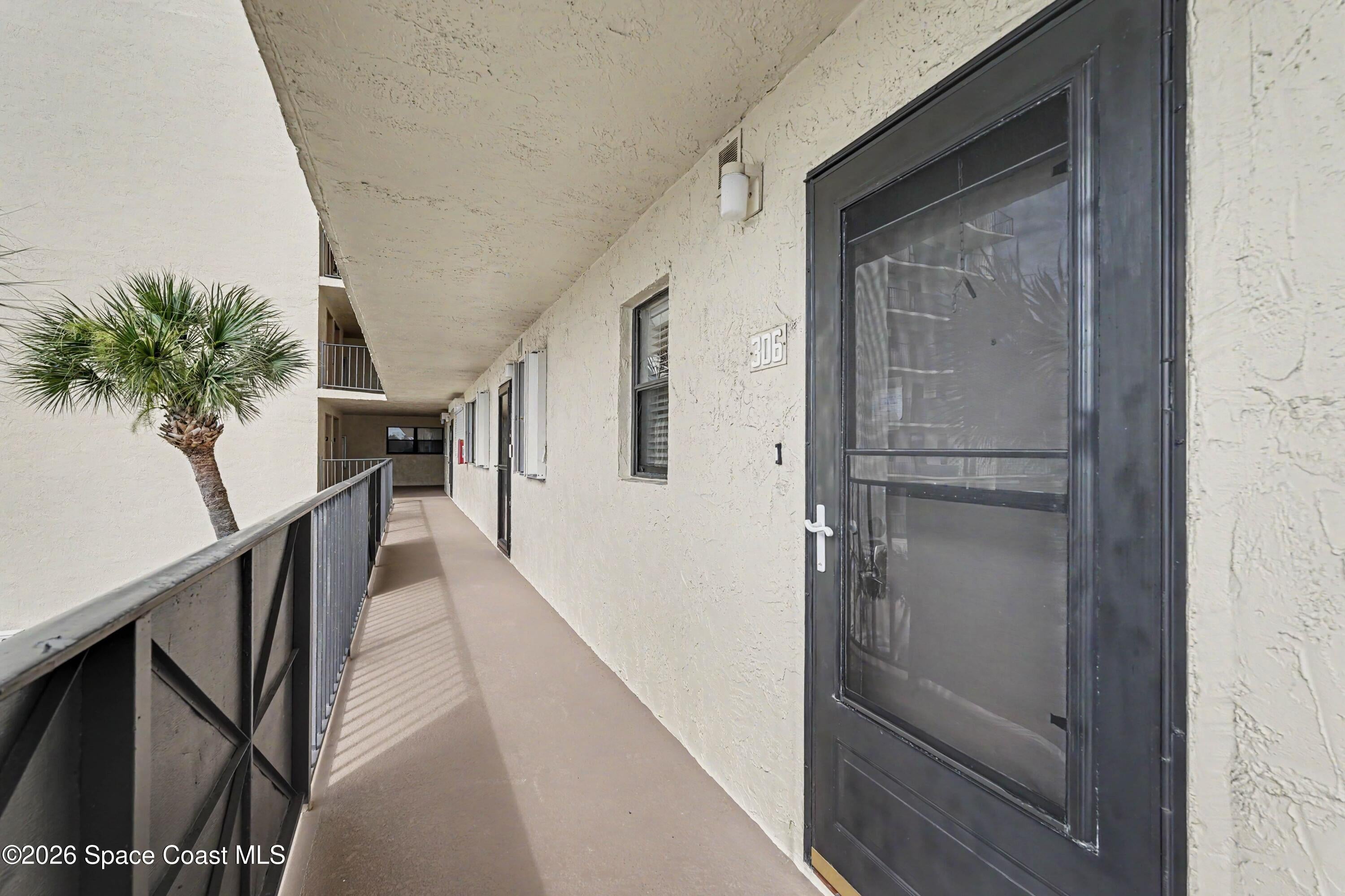 520 Palm Springs Boulevard 306