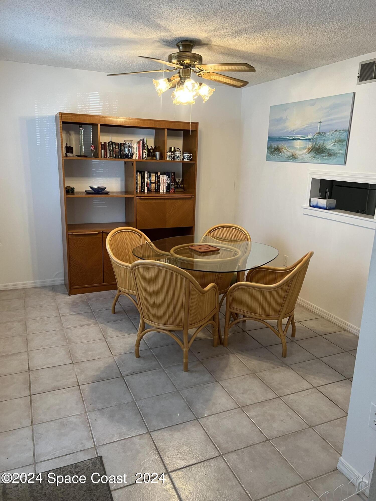 123 Seaport Boulevard T10