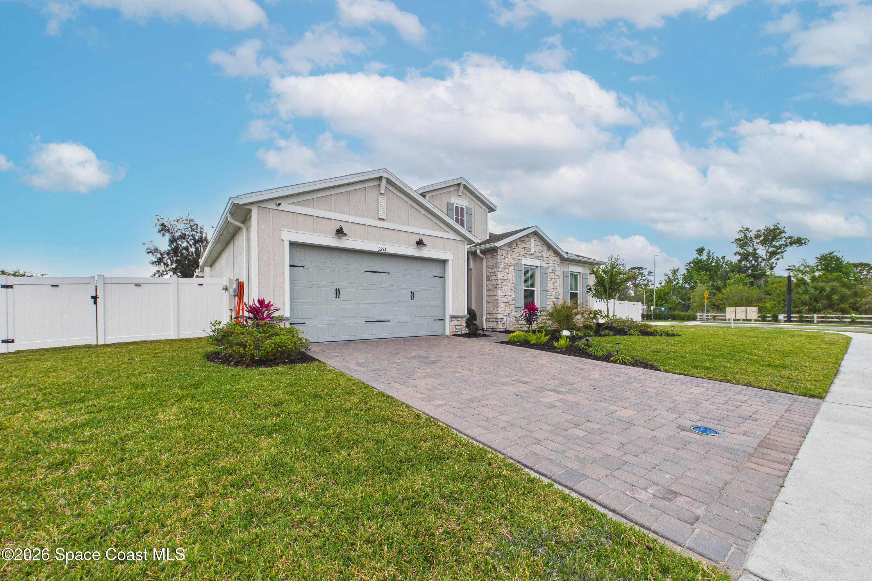 3233 Armen Drive