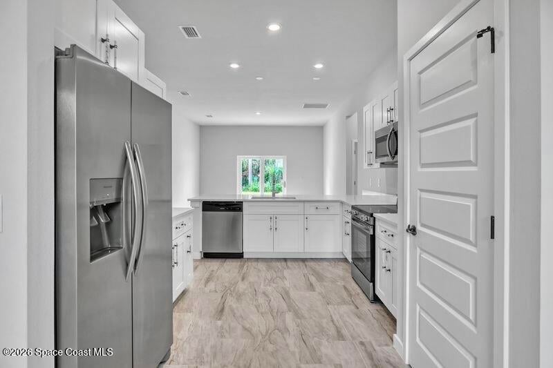 556 Plumbago Road NW
