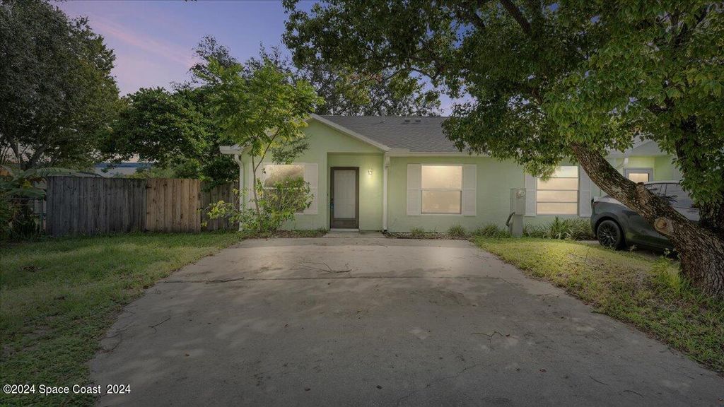 listing image 0