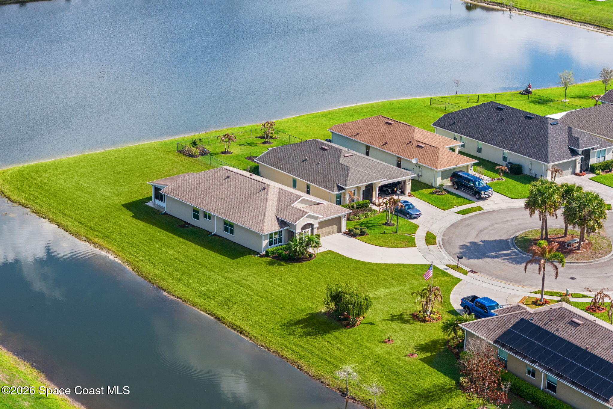 1303 Hubbard Court SE