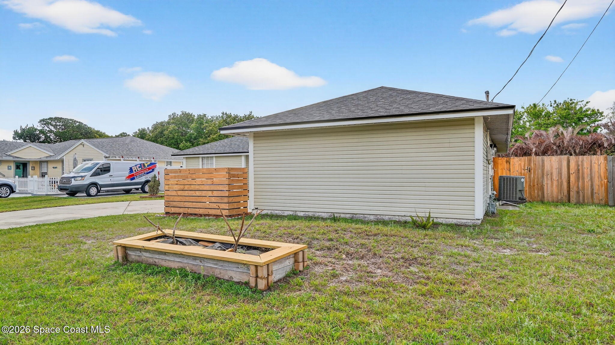 1111 Woodsmere Parkway