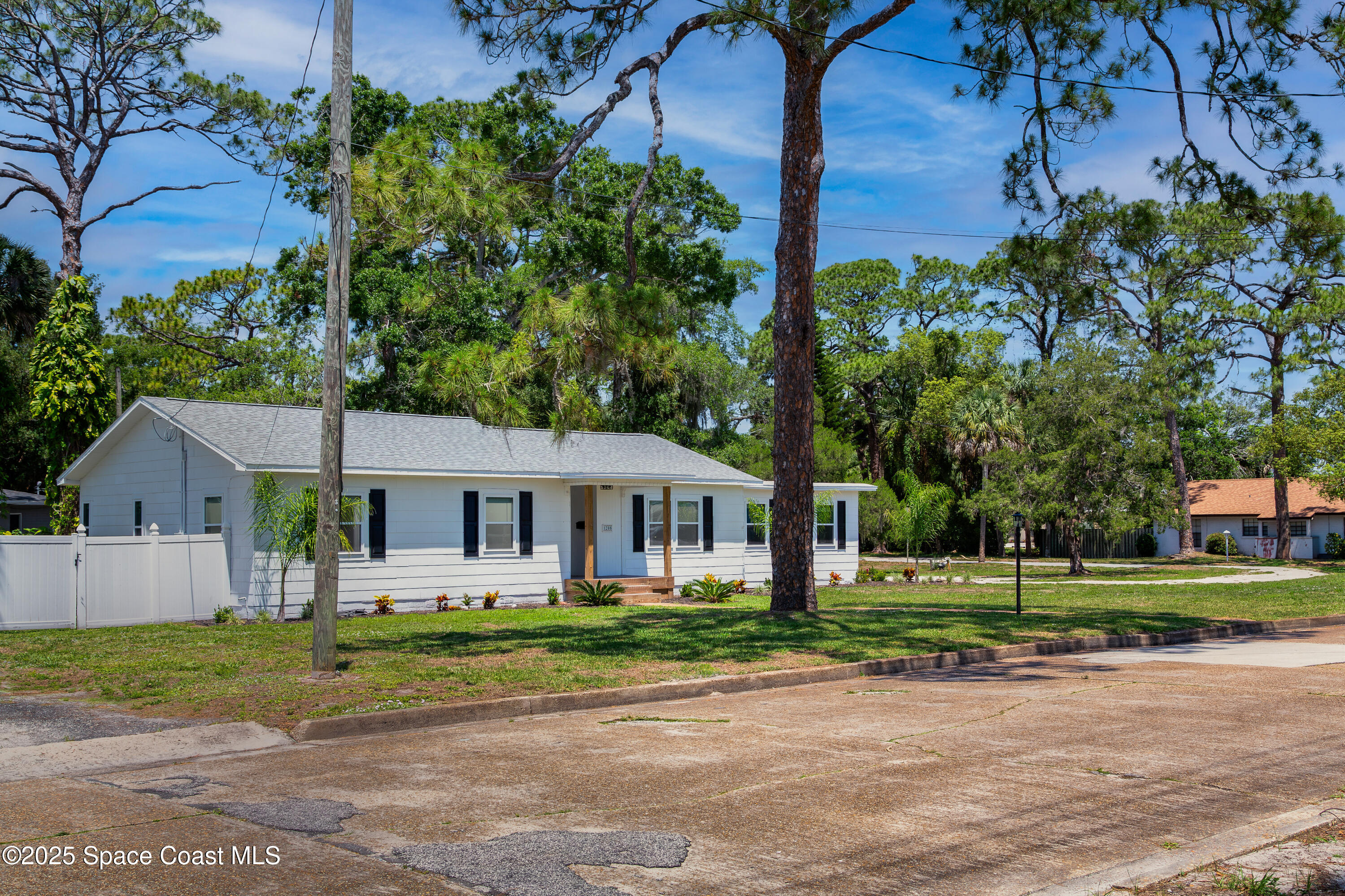 1208 Indian River Avenue
