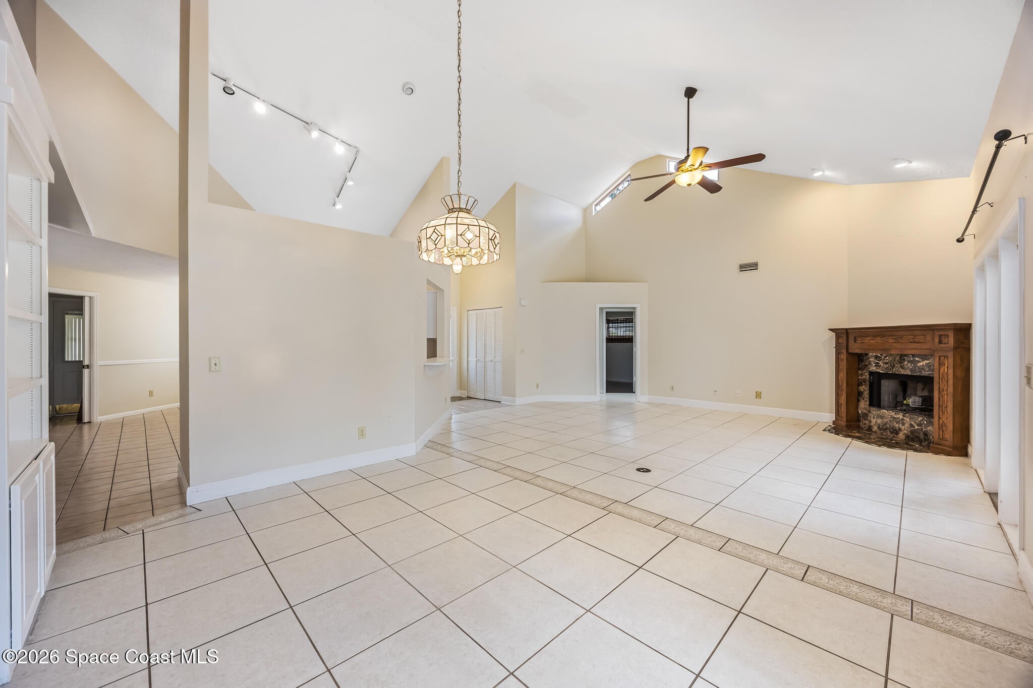 1301 Aventura Way