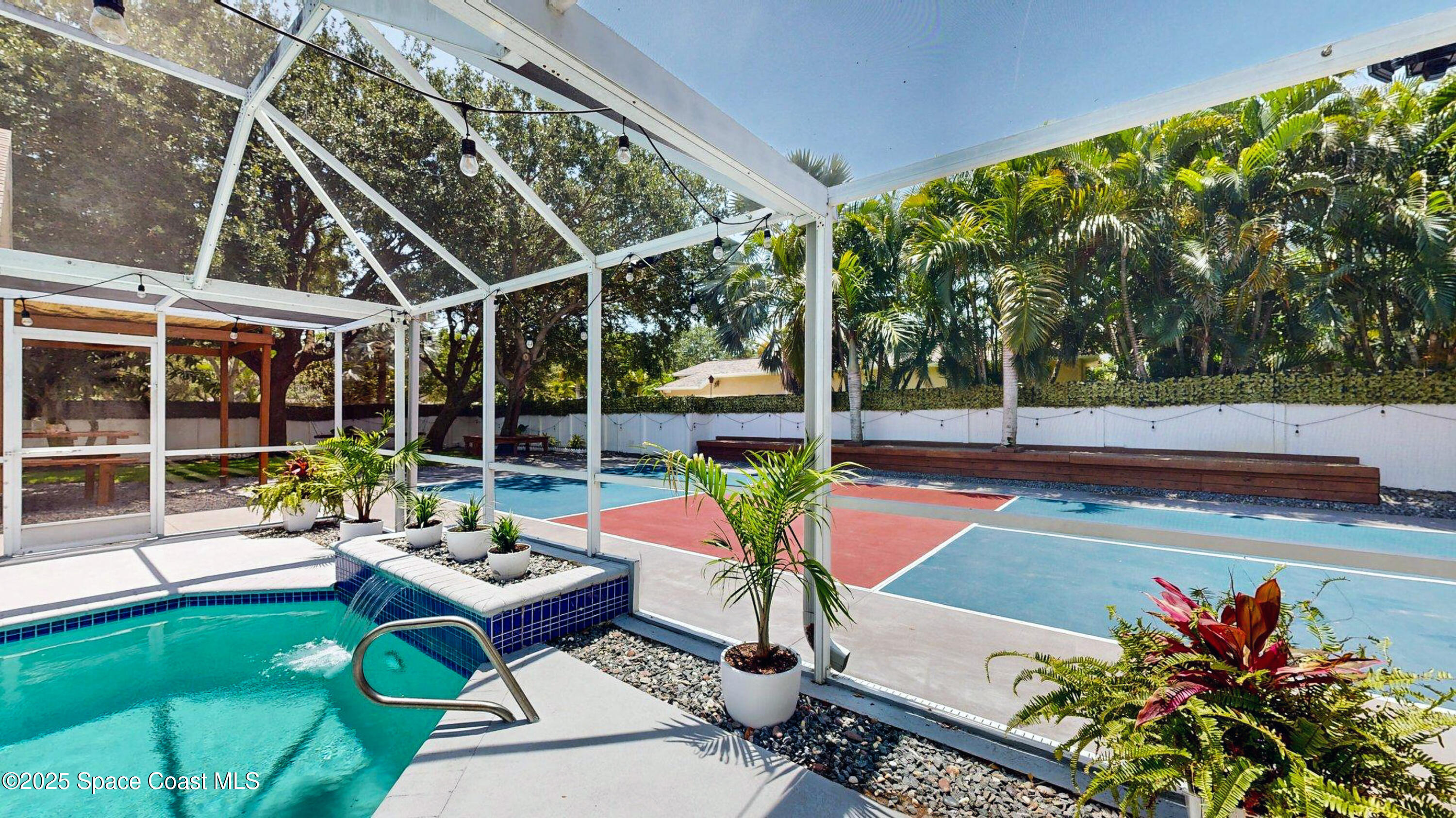 741 Carriage Lane