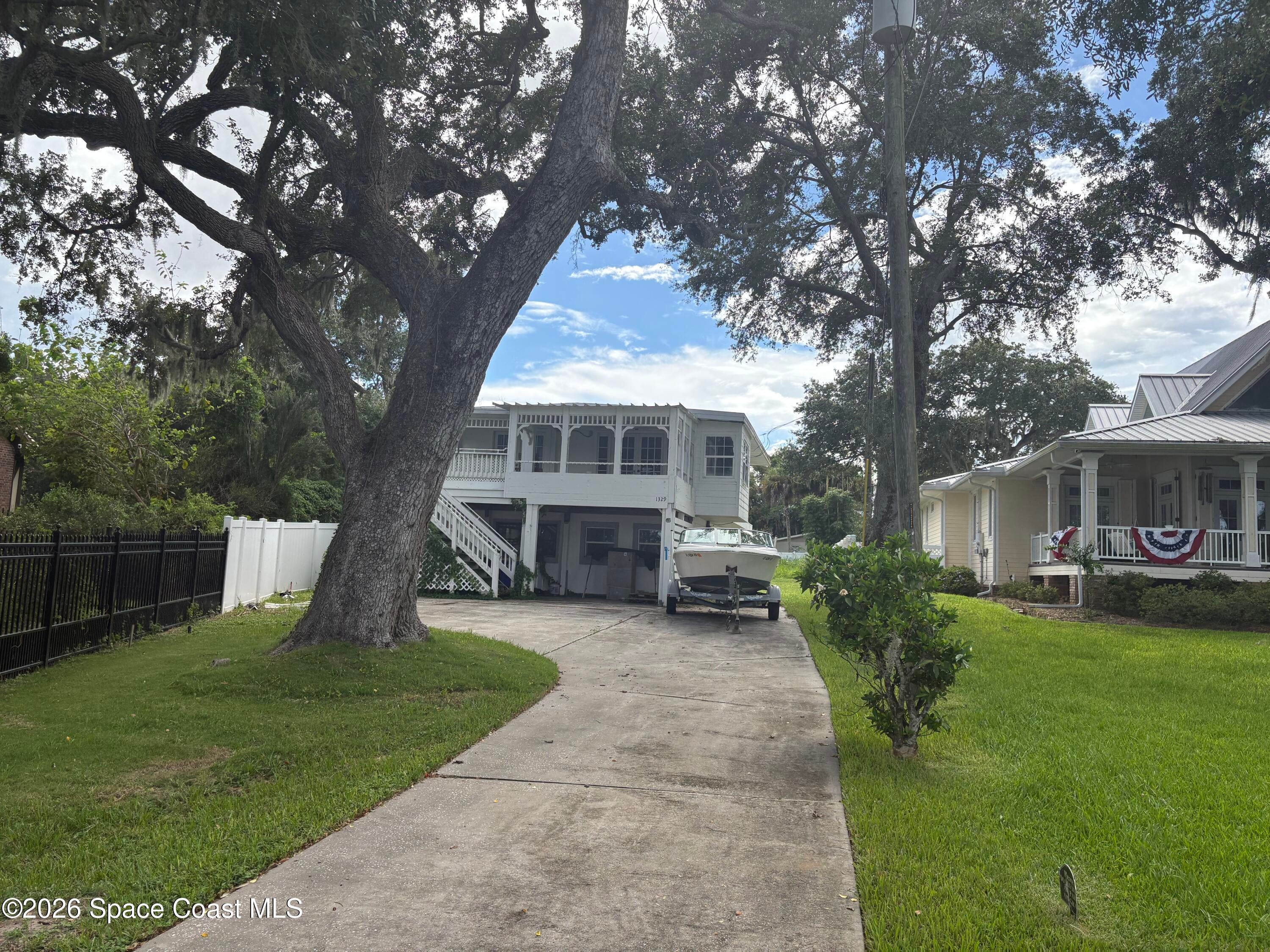 1329 Rockledge Drive