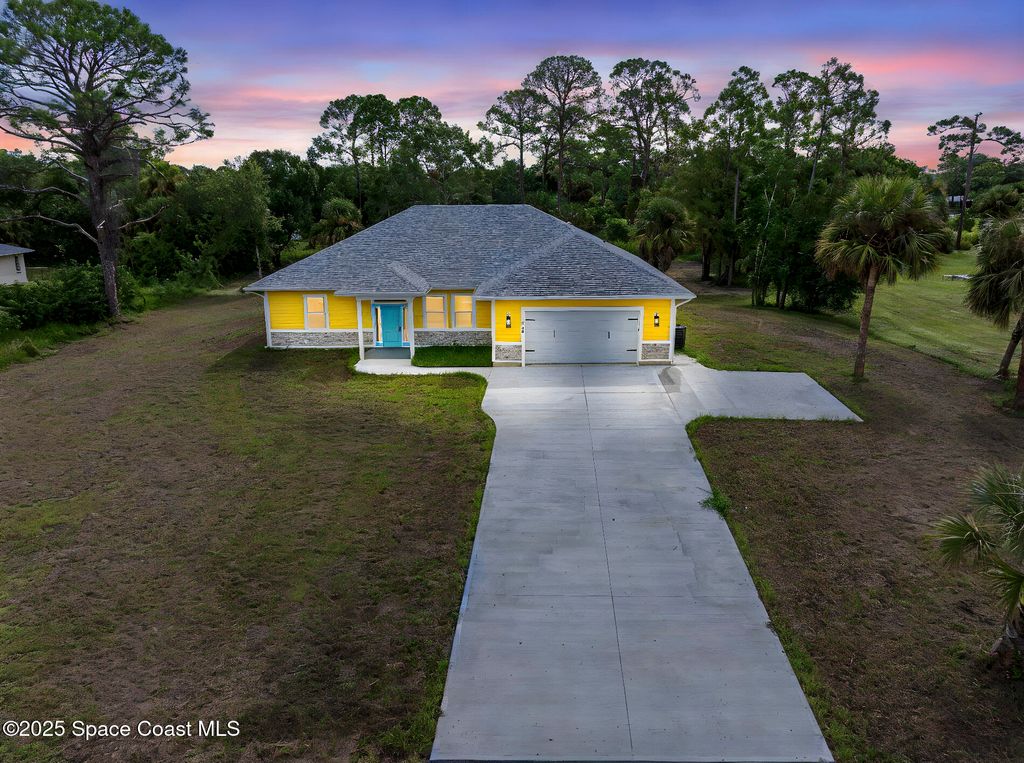 Photo of 7780 92nd Avenue, Vero Beach, FL 32967 (MLS # 1056653)
