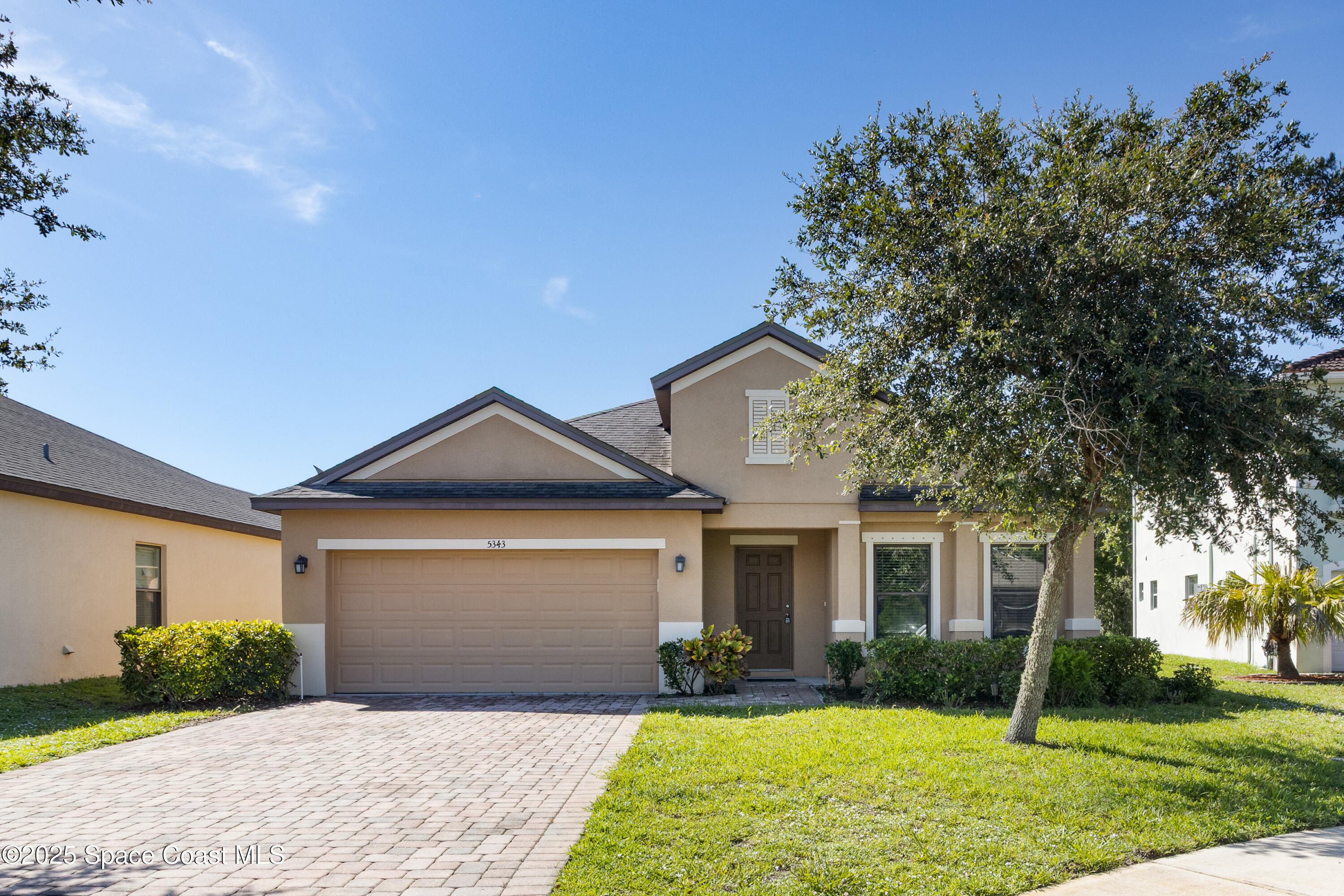 5343 Radiance Court