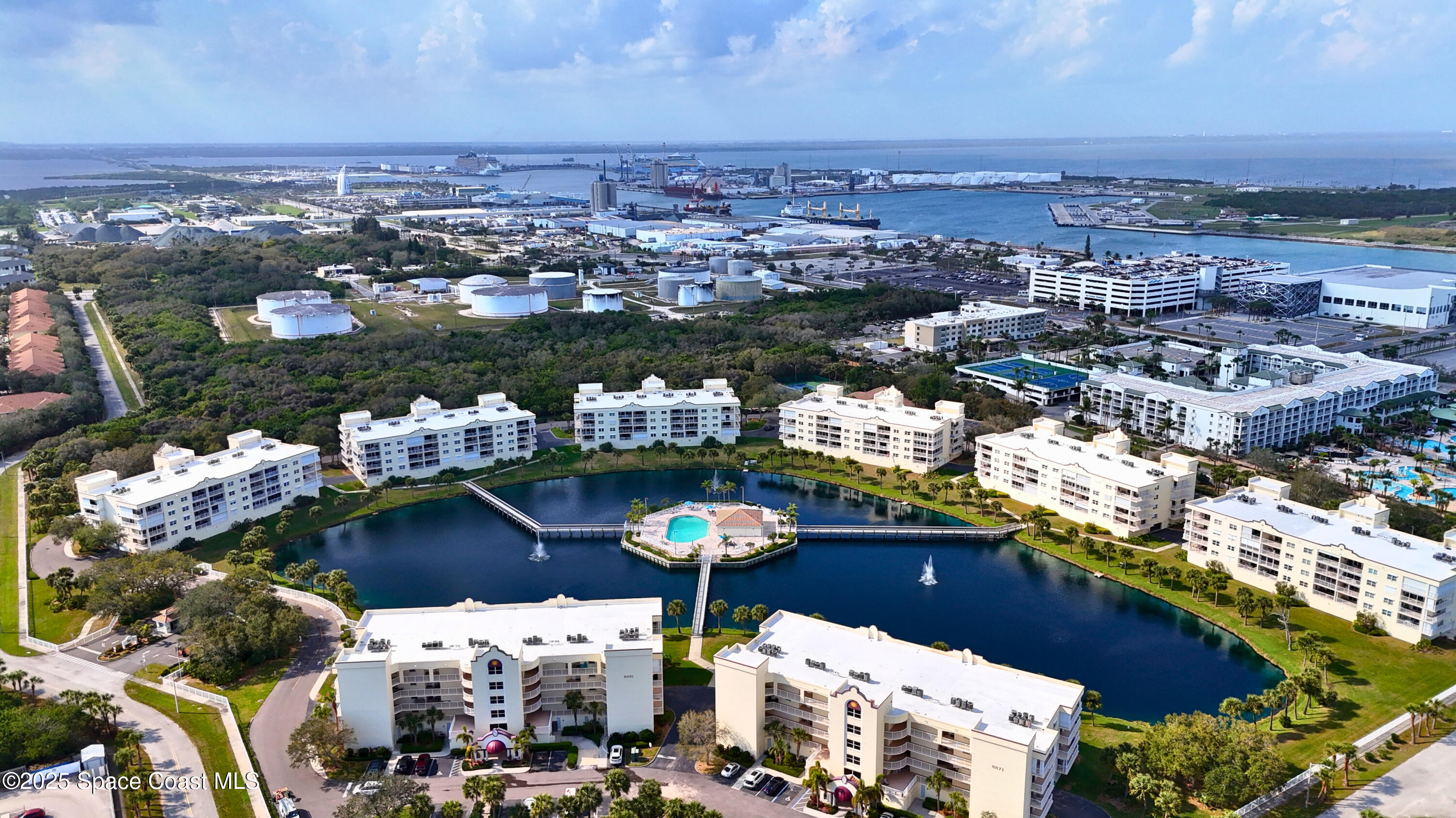 8871 Lake Drive 403