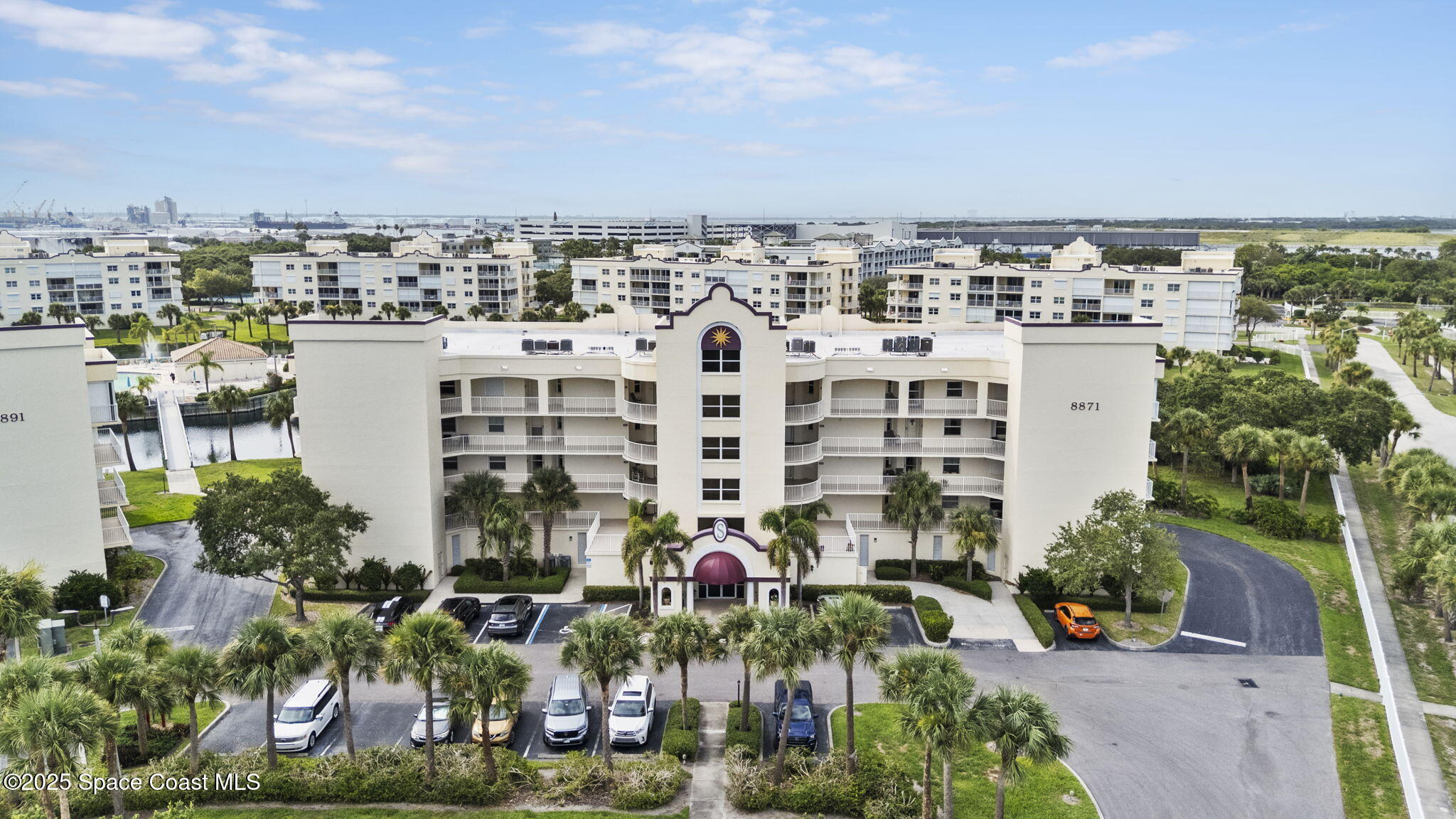 8871 Lake Drive 403