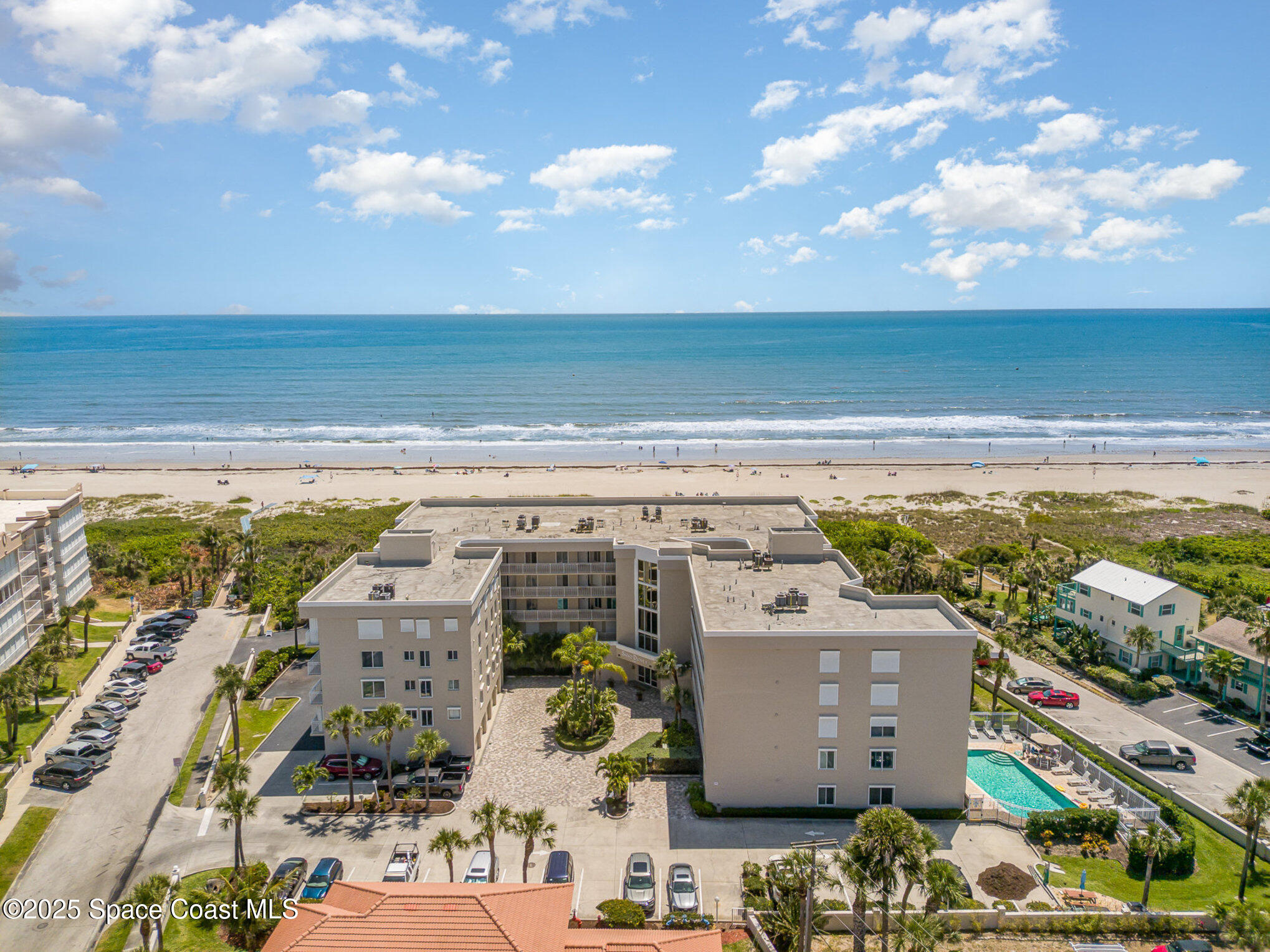 425 Buchanan Avenue 201