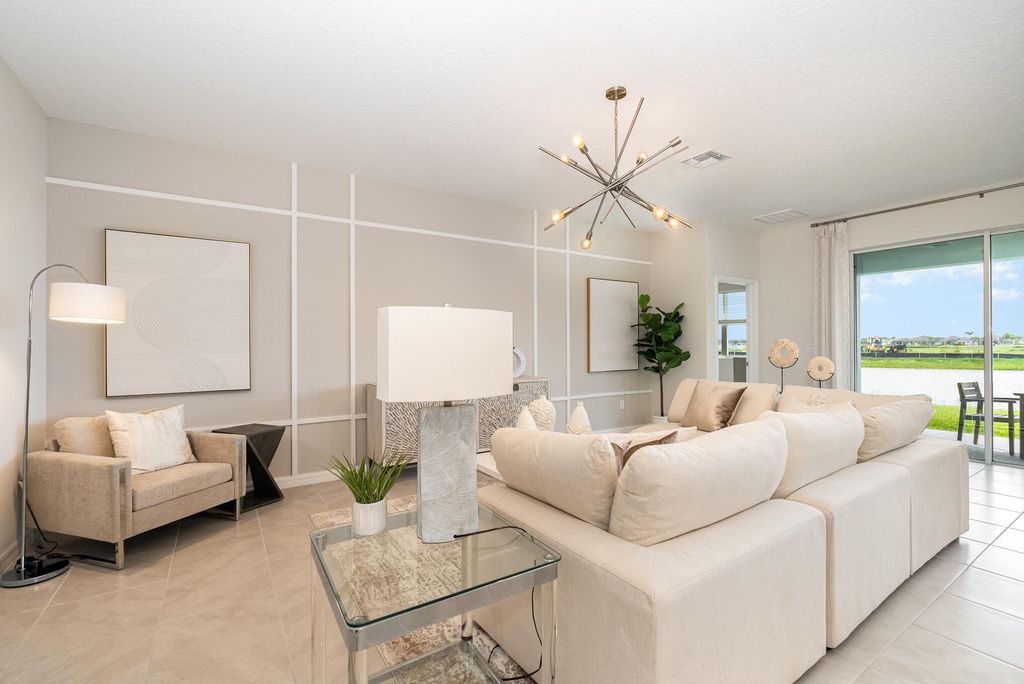 Photo of 4020 Hollingsworth Drive SE, Palm Bay, FL 32909 (MLS # 1058860)