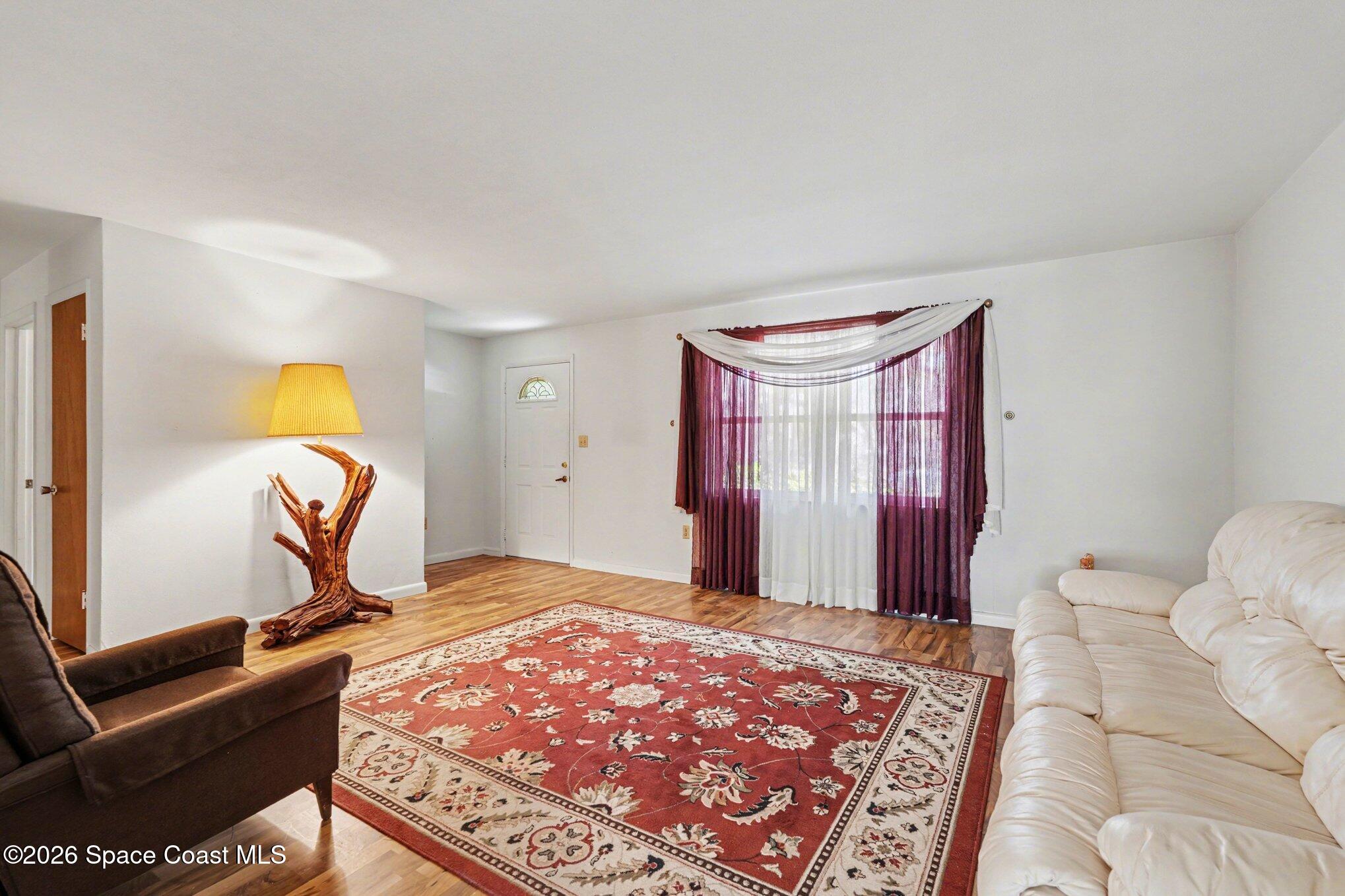 745 Citrus Boulevard