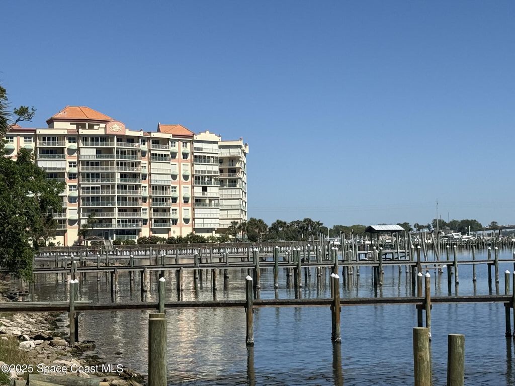 listing image 0