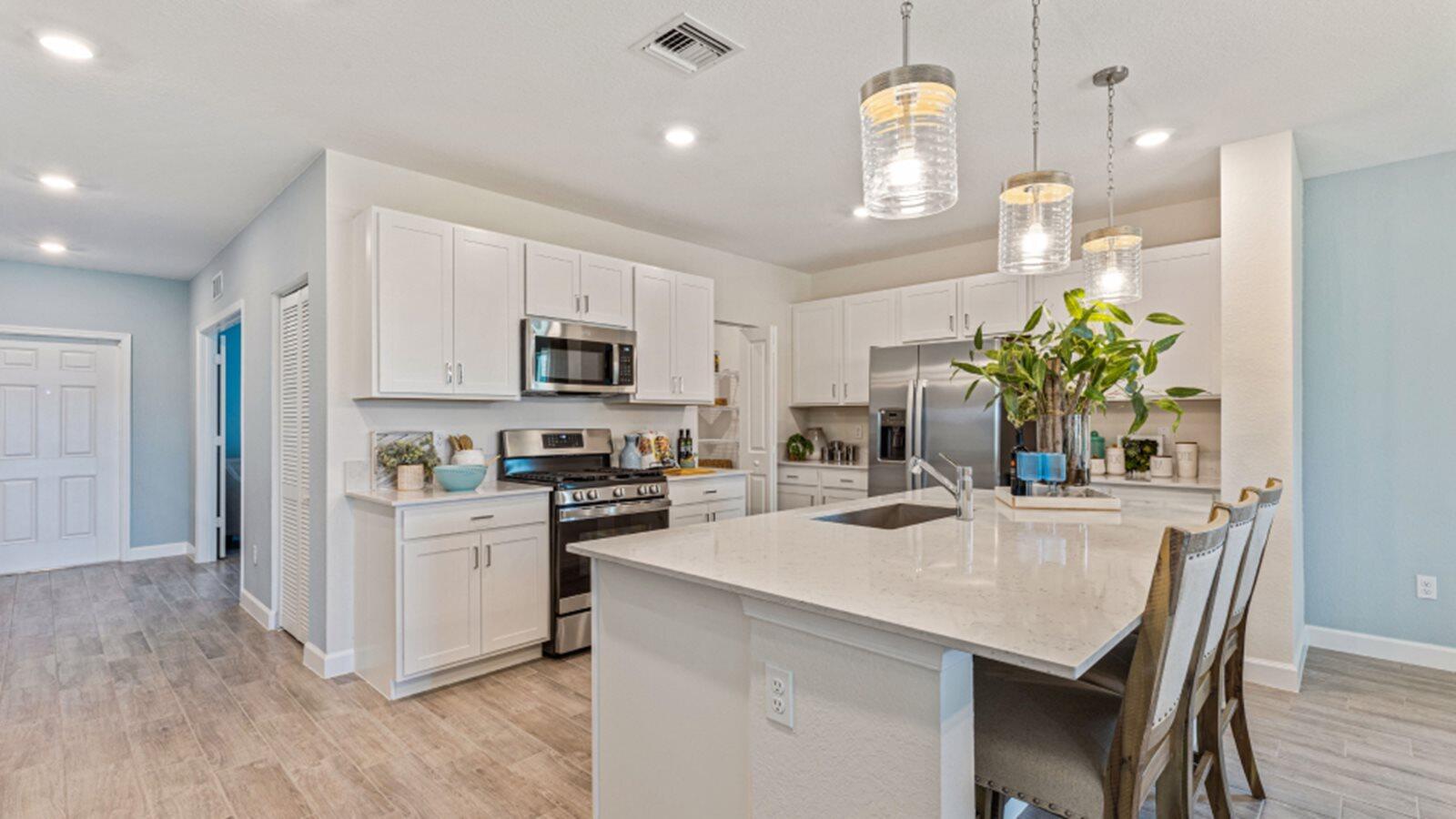 1892 Marigold Trail NW